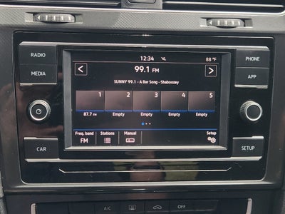 2018 Volkswagen Golf S