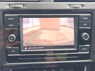 2018 Volkswagen Golf S