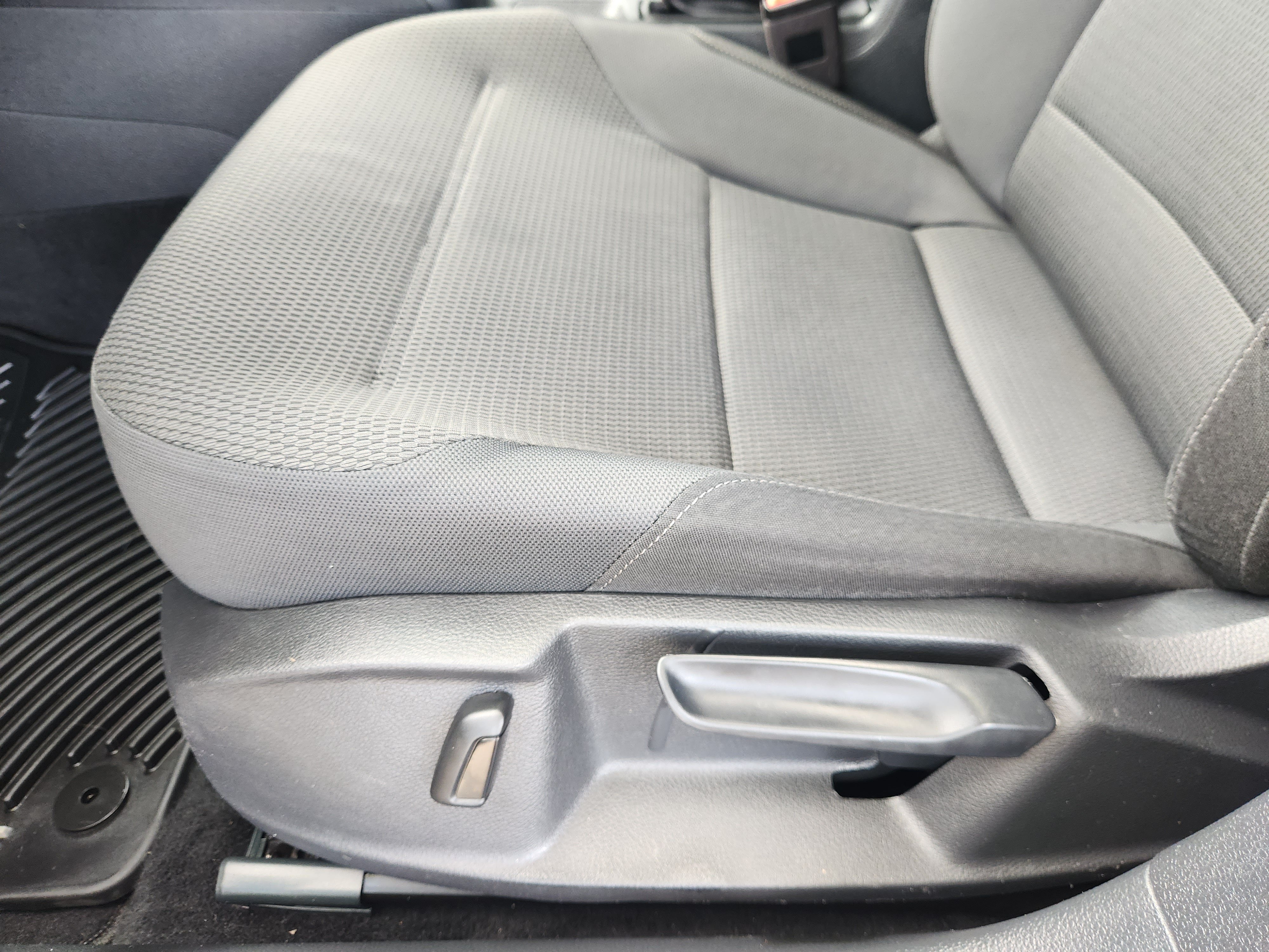 2018 Volkswagen Golf S