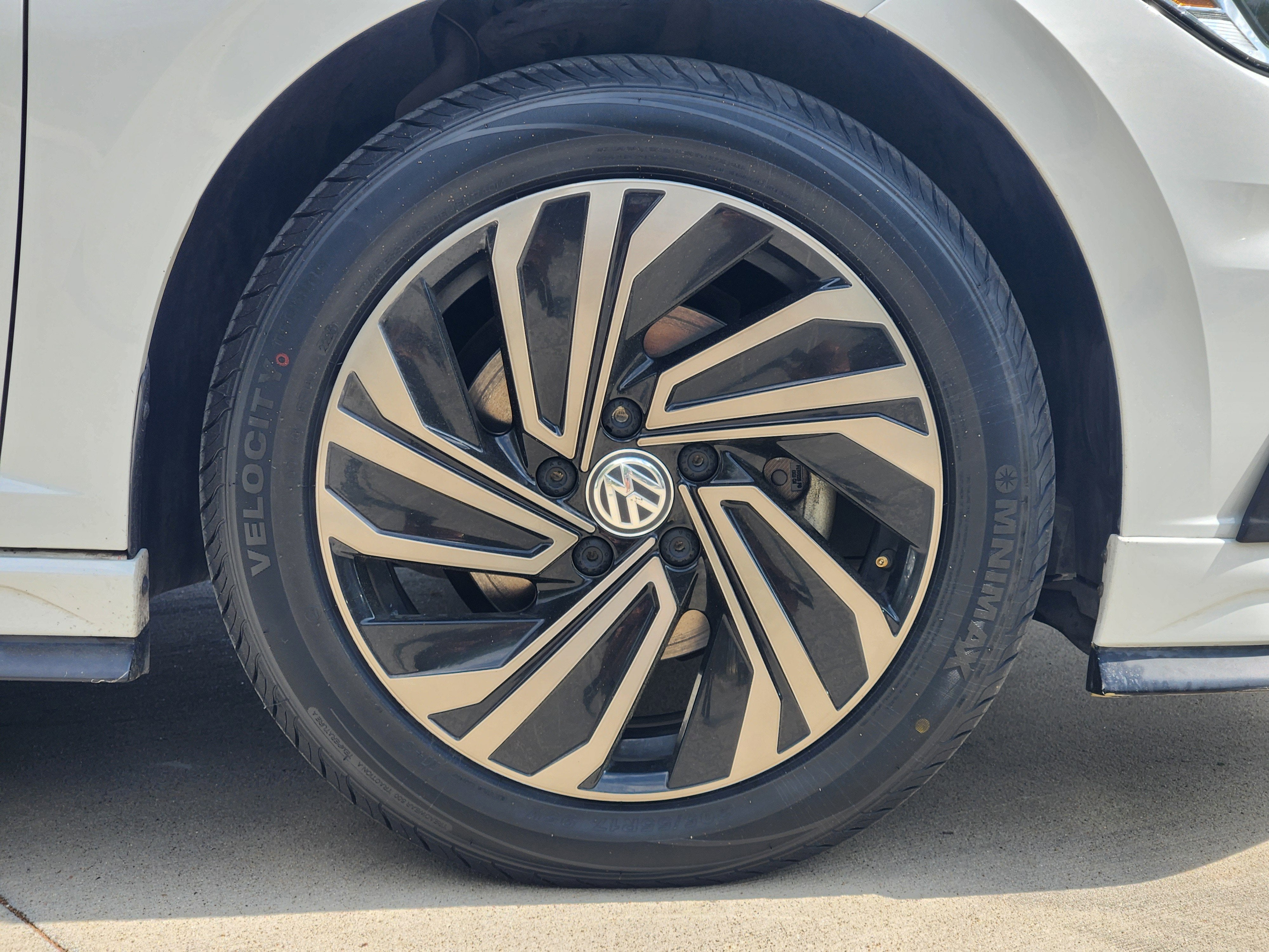 2019 Volkswagen Jetta SEL Premium