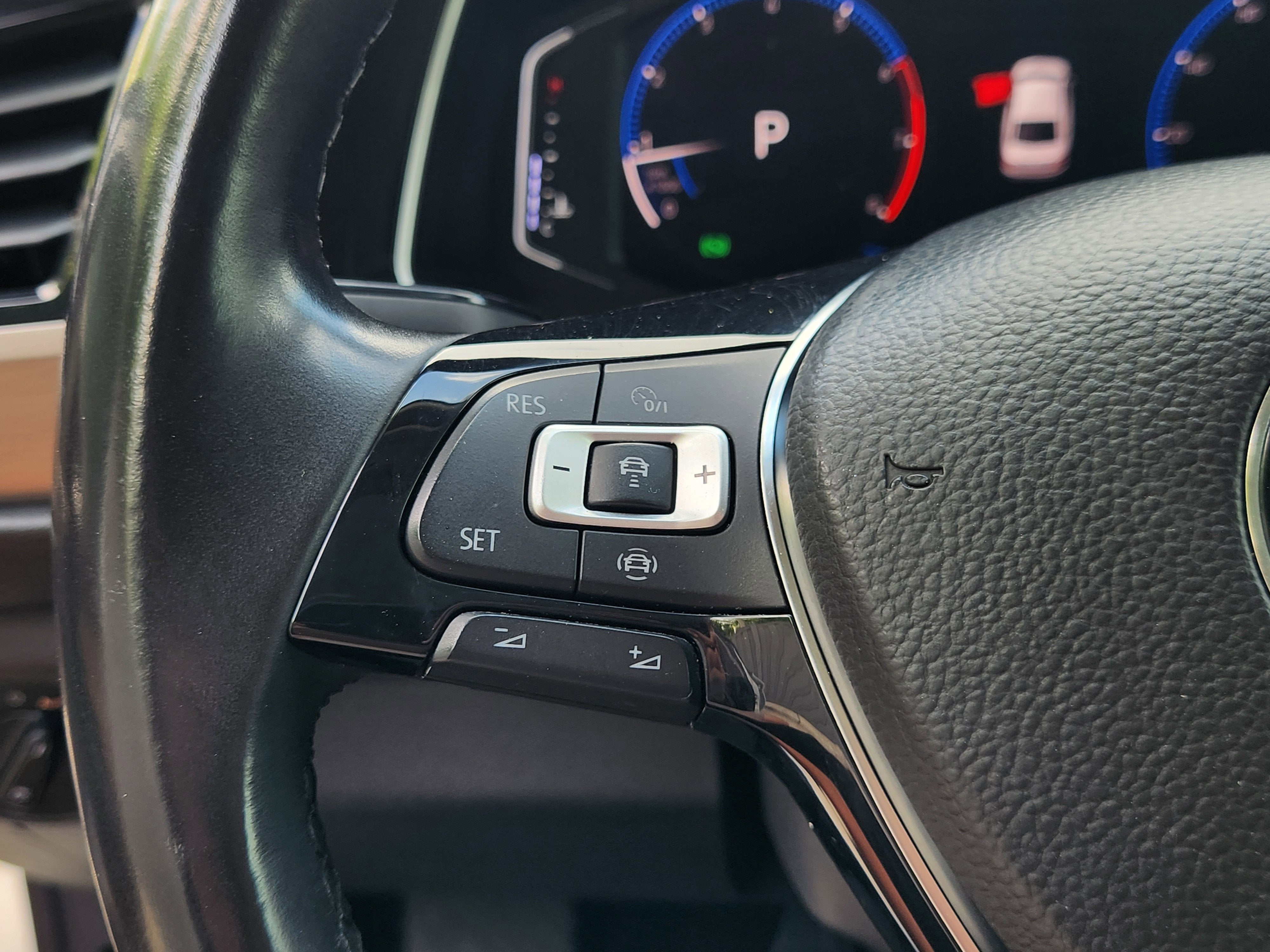 2019 Volkswagen Jetta SEL Premium