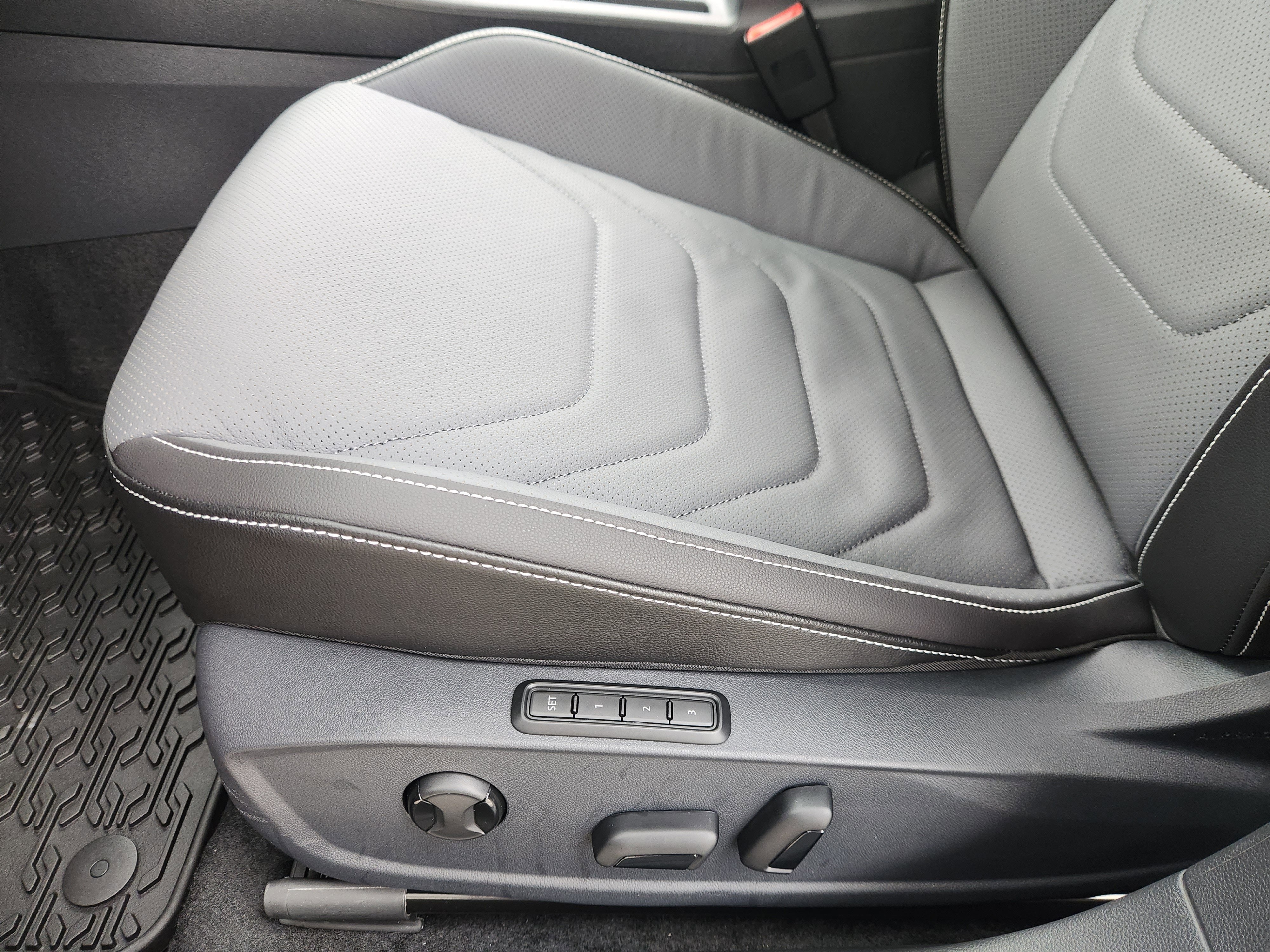 2026 Volkswagen Jetta SEL