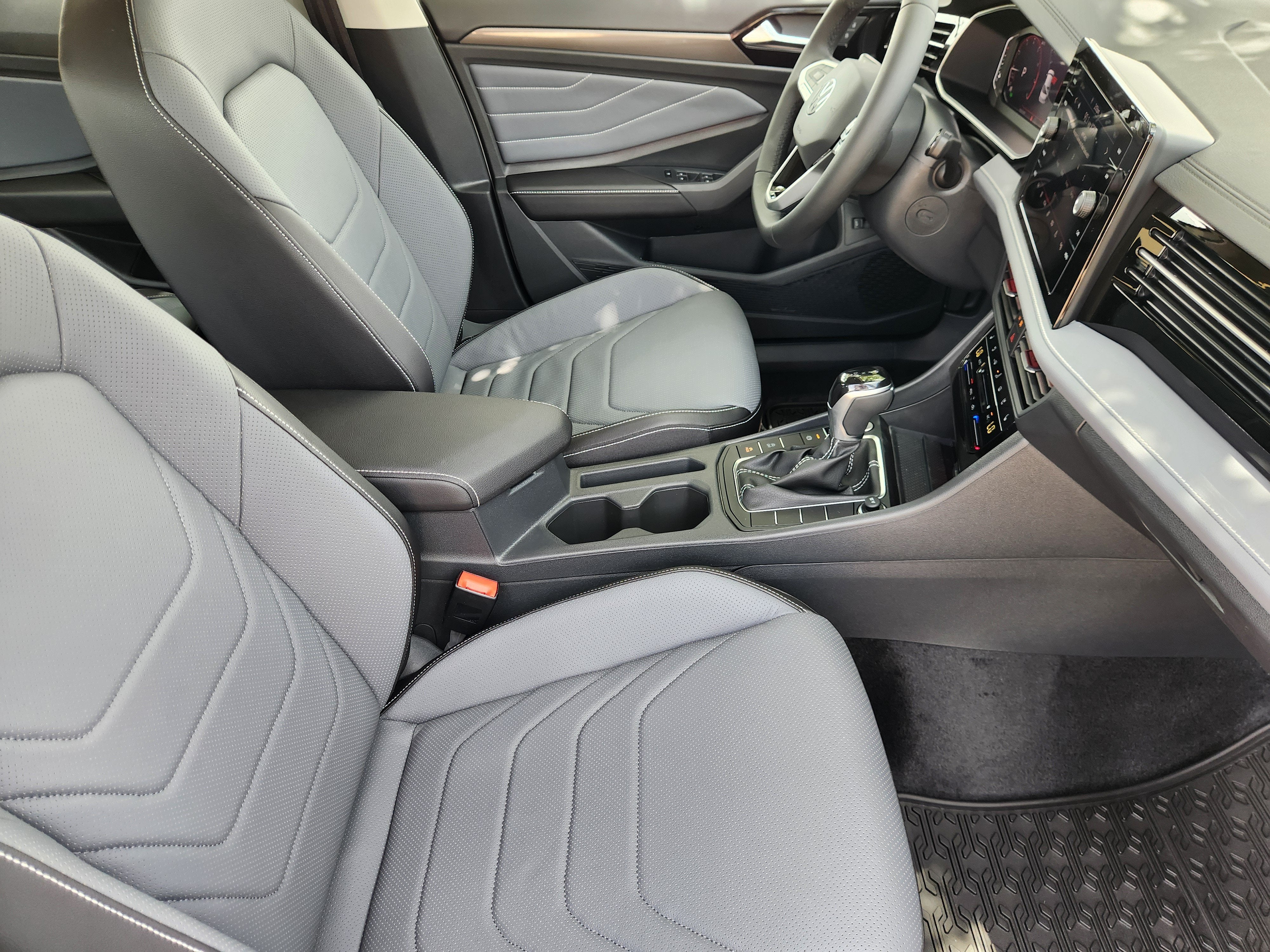 2026 Volkswagen Jetta SEL