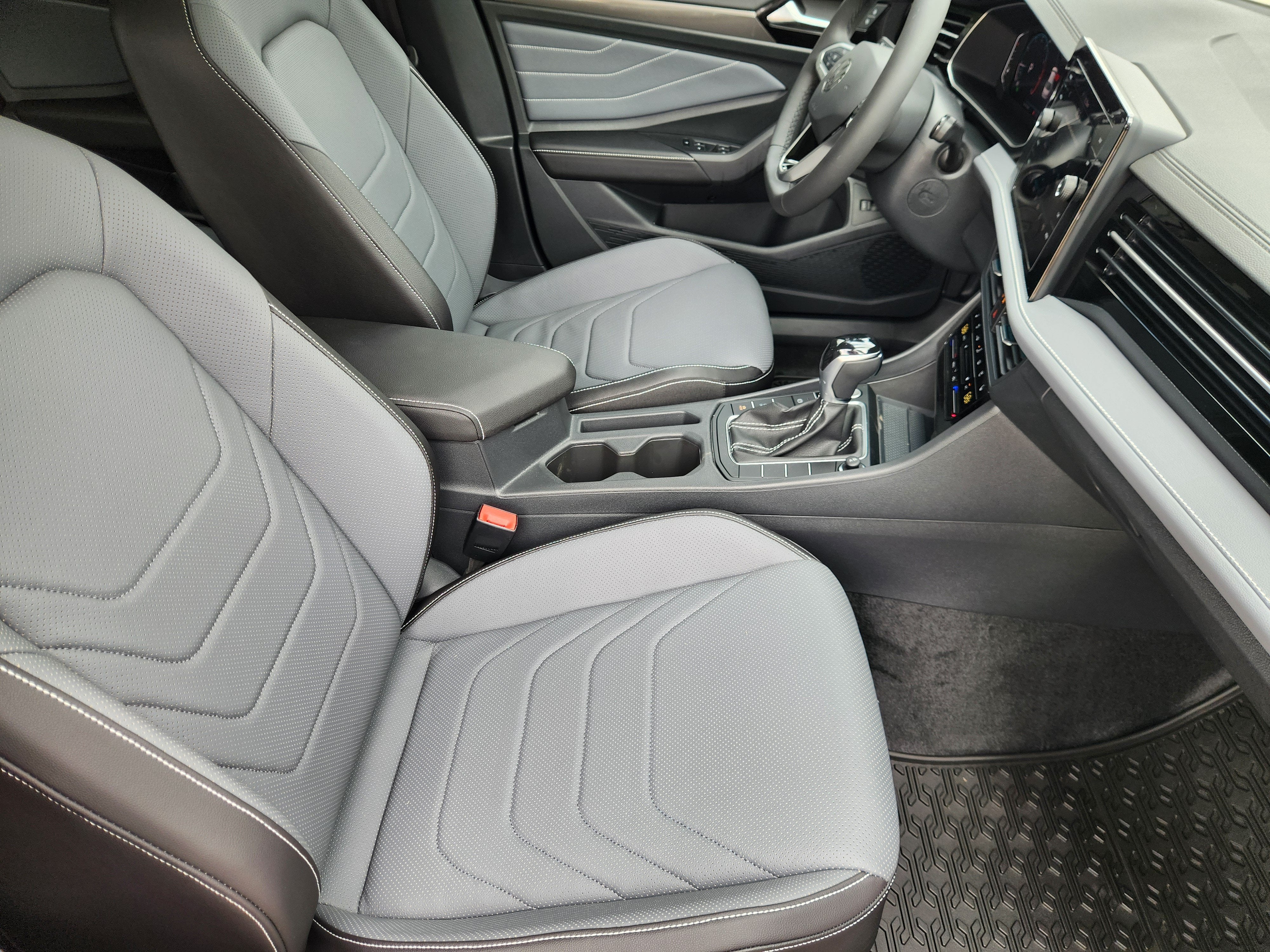2026 Volkswagen Jetta SEL
