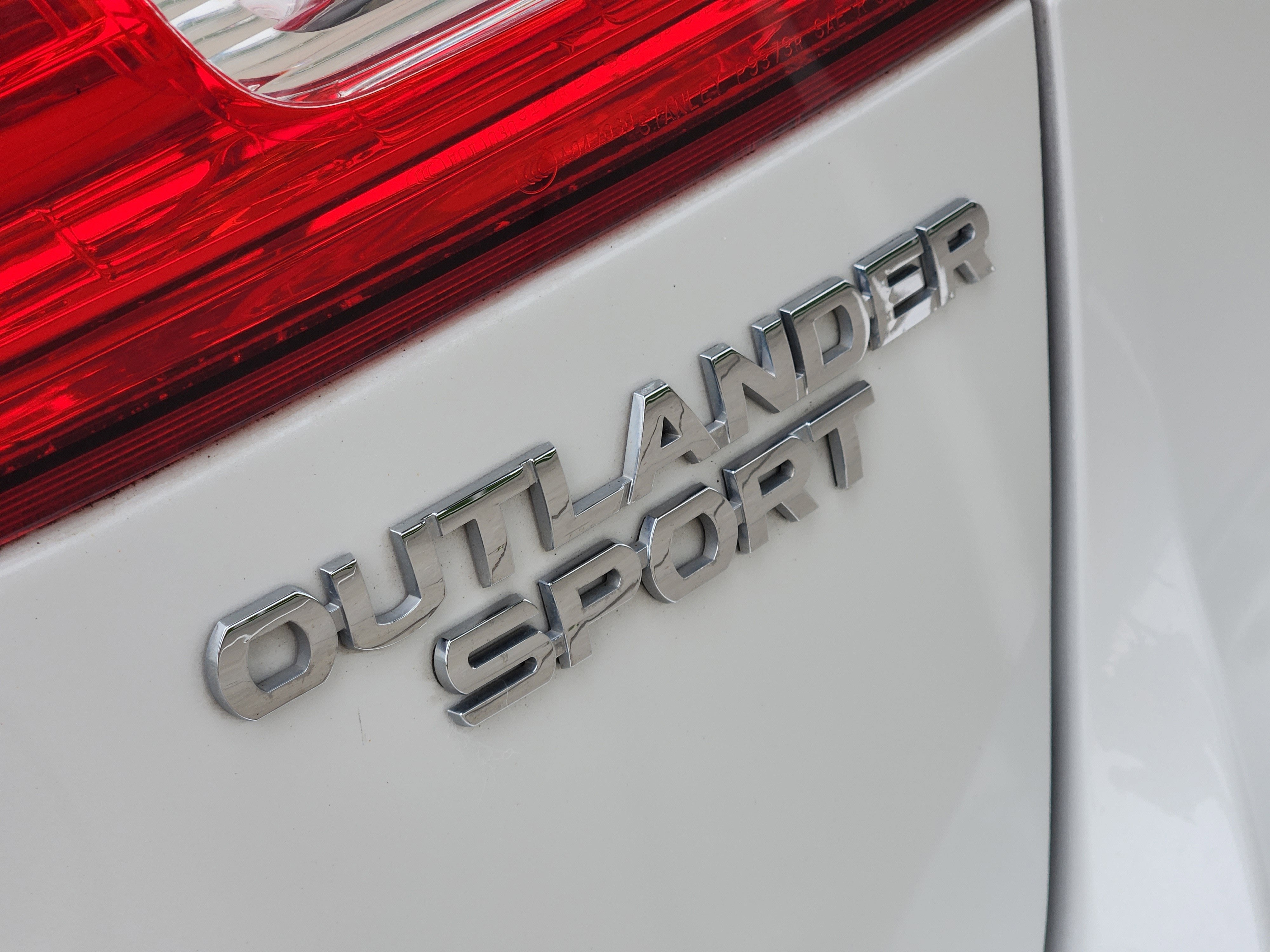 2014 Mitsubishi Outlander Sport ES