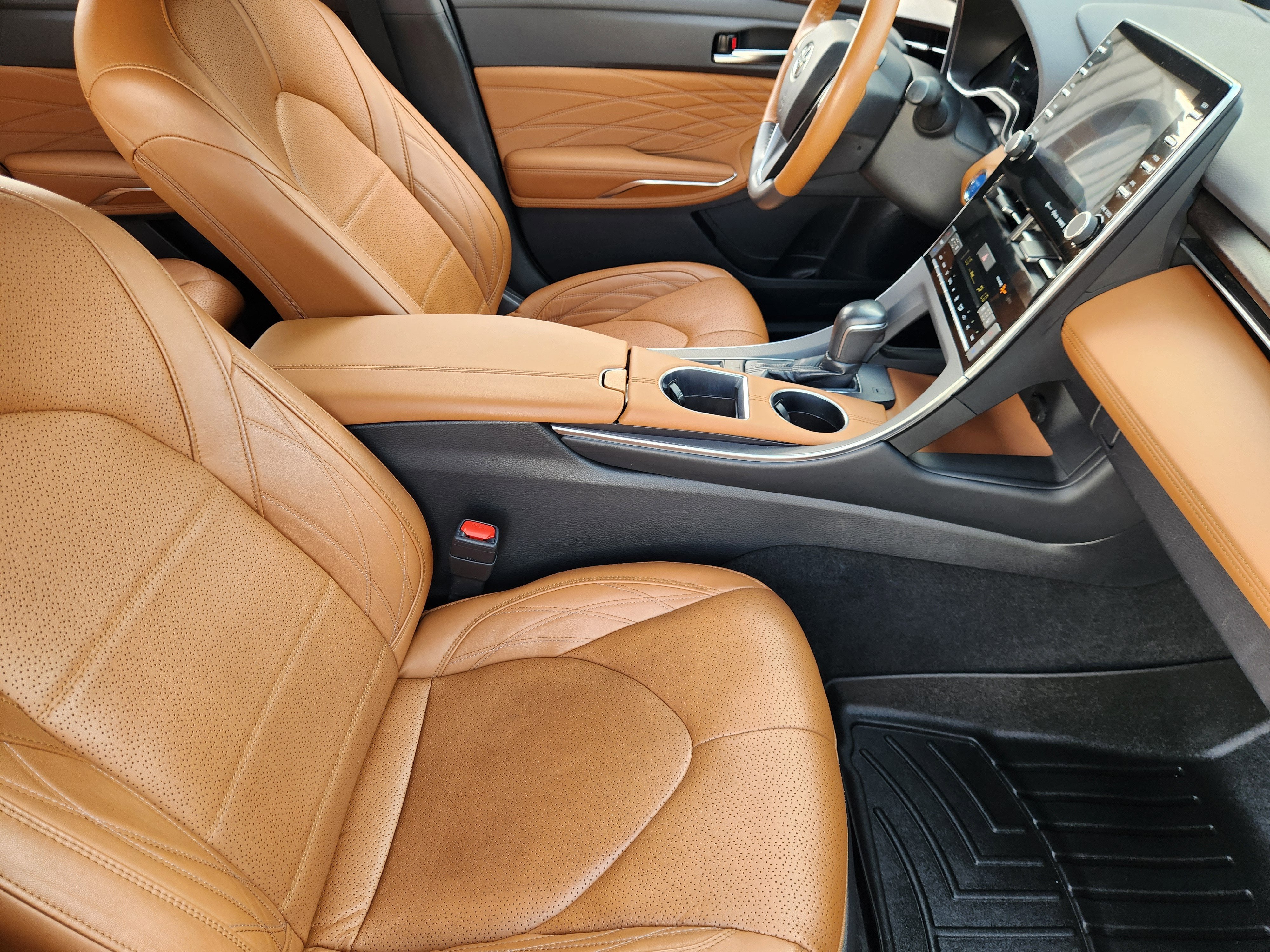 2020 Toyota Avalon Hybrid Limited