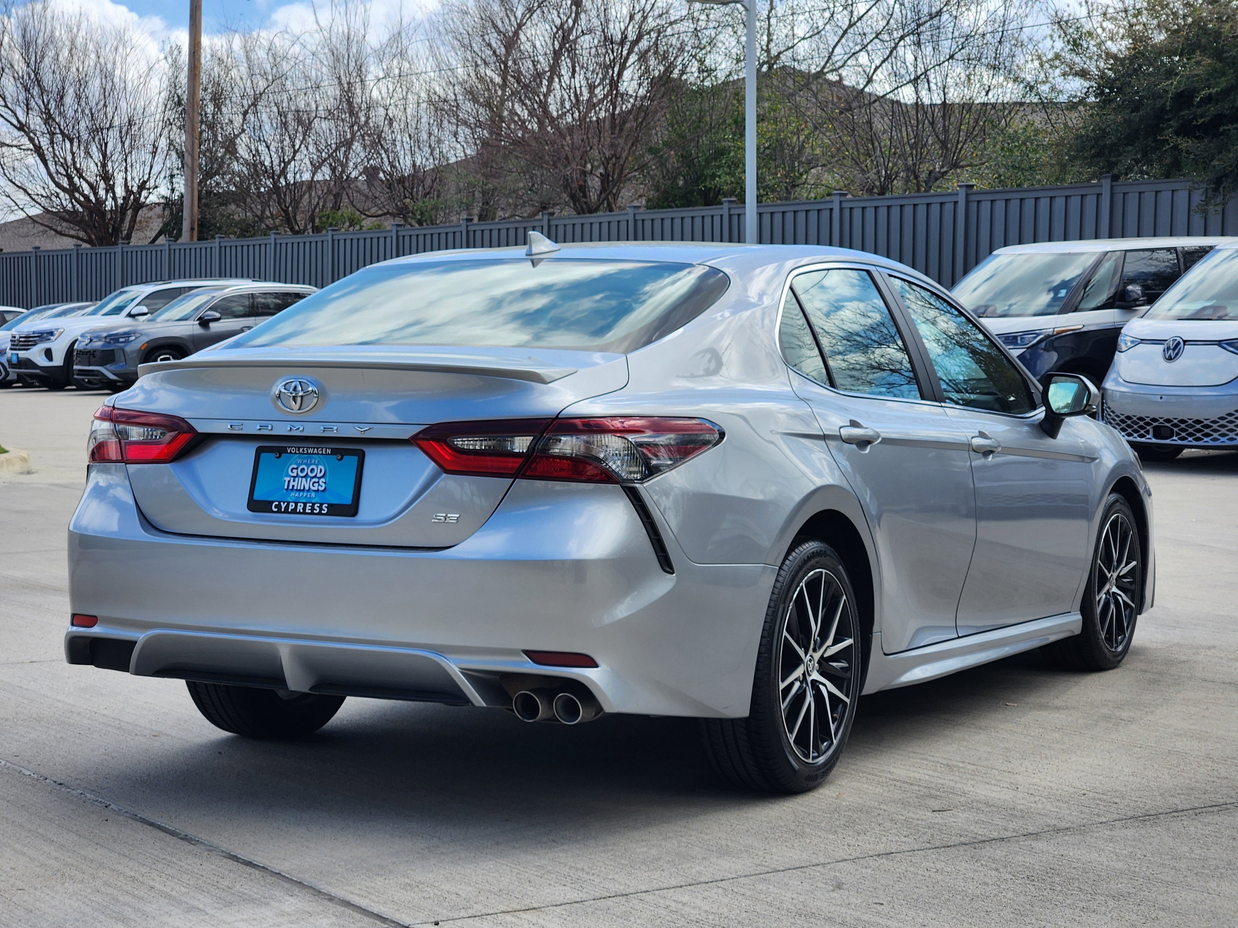 2024 Toyota Camry SE