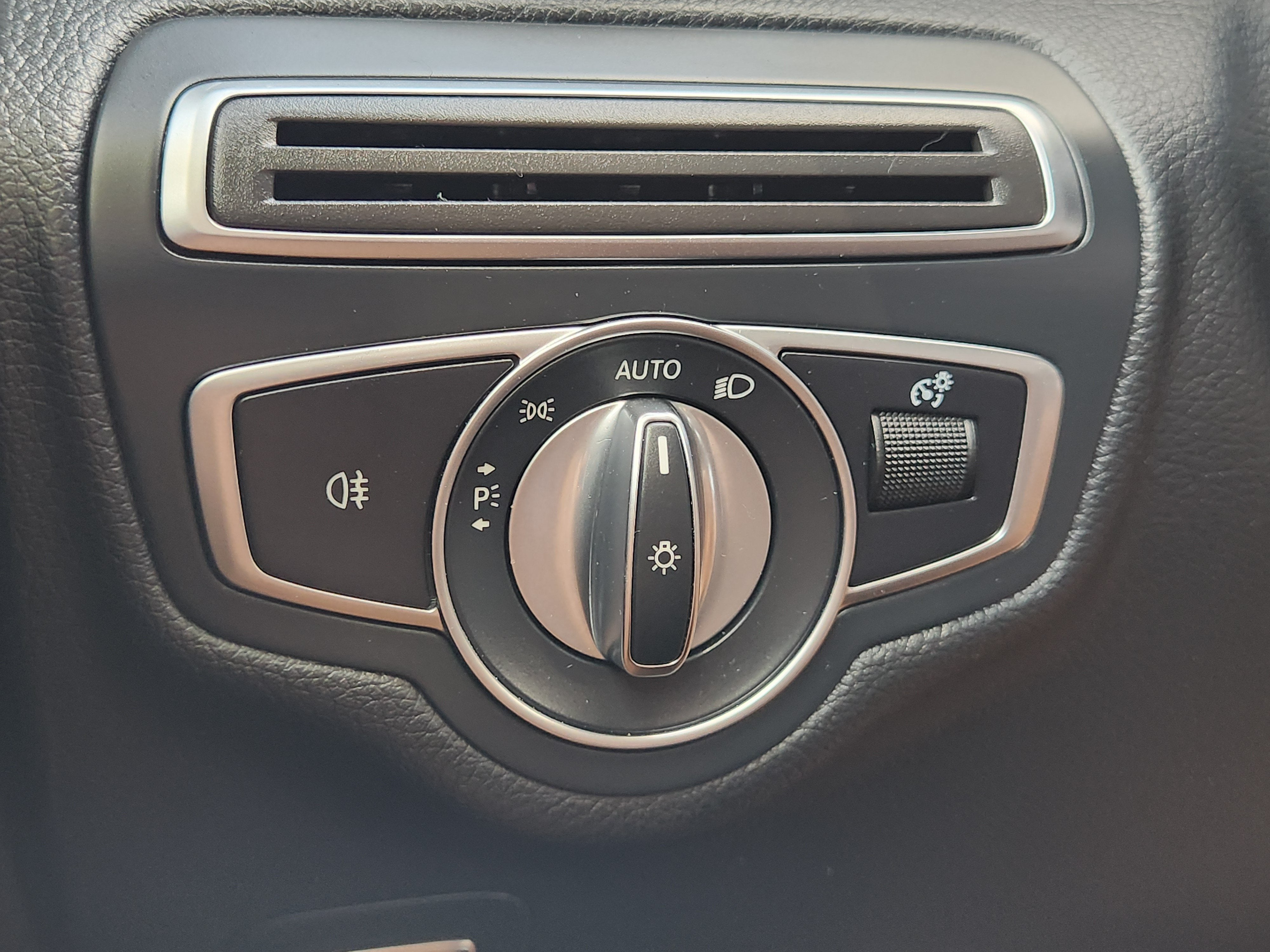 2020 Mercedes-Benz C-Class C 300