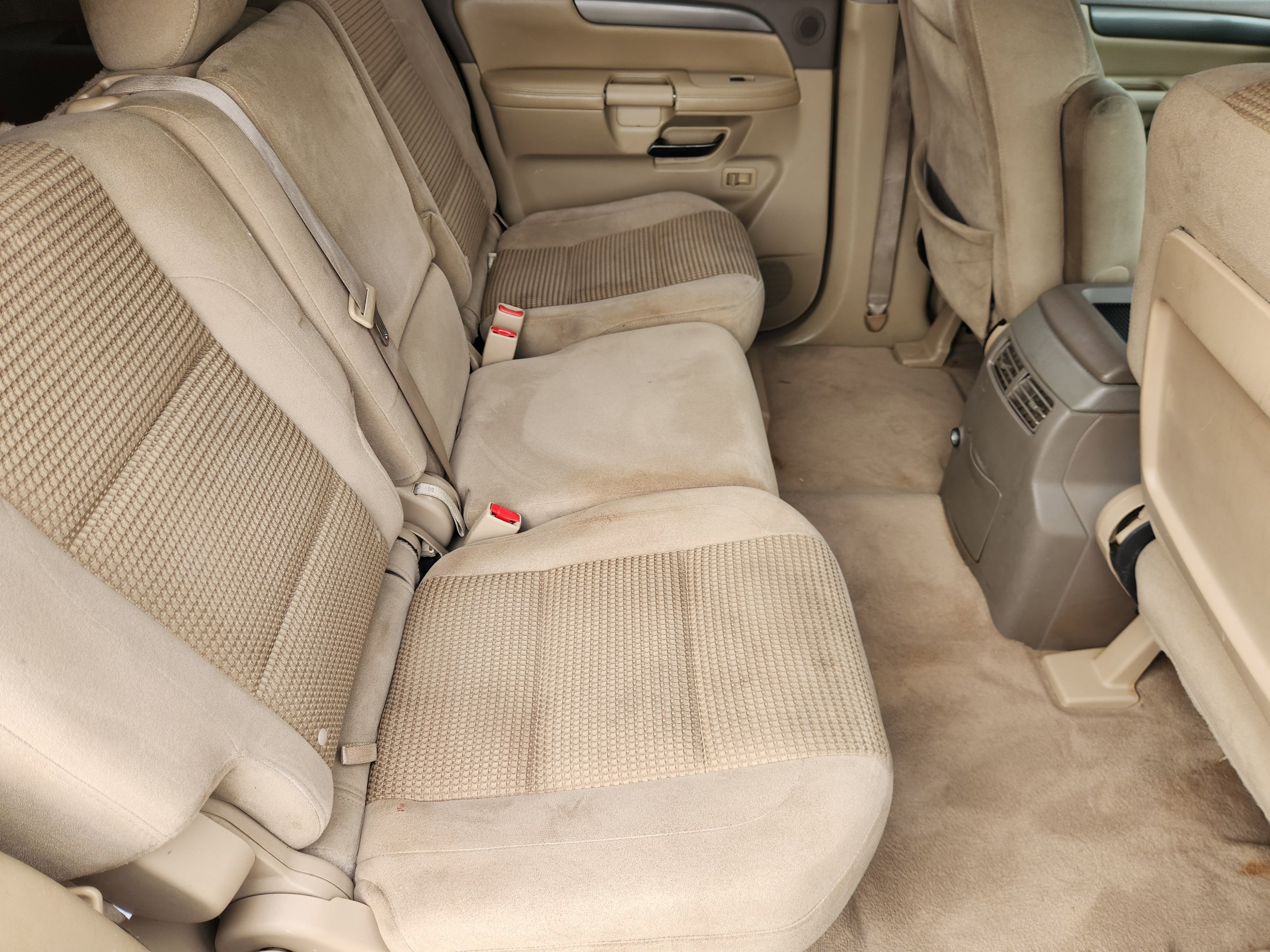 2011 Nissan Armada SV