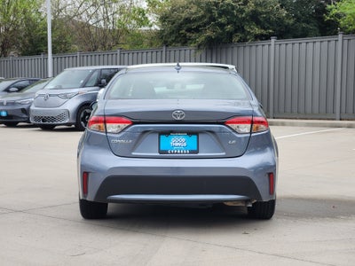 2022 Toyota Corolla LE