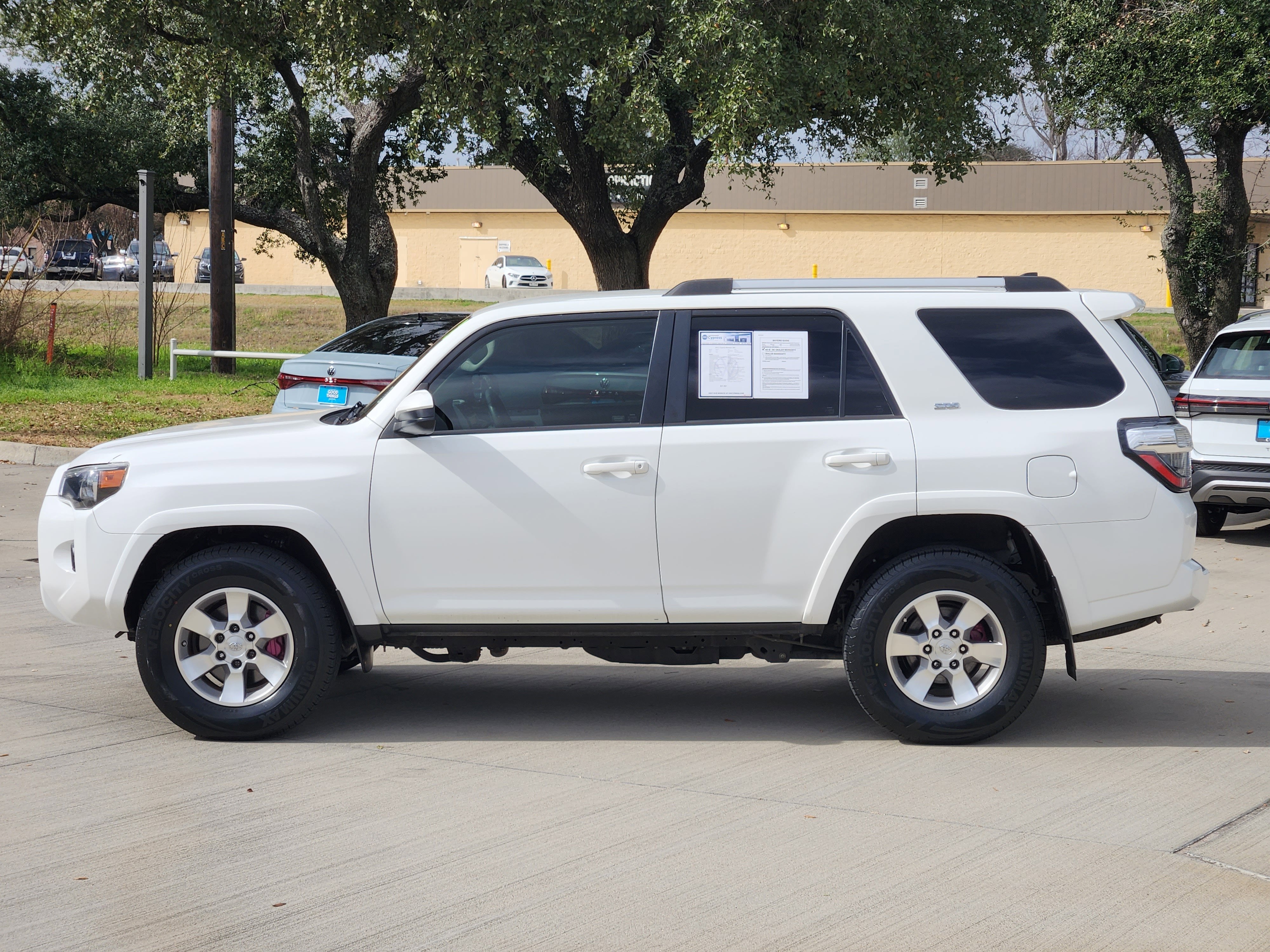 2022 Toyota 4Runner SR5