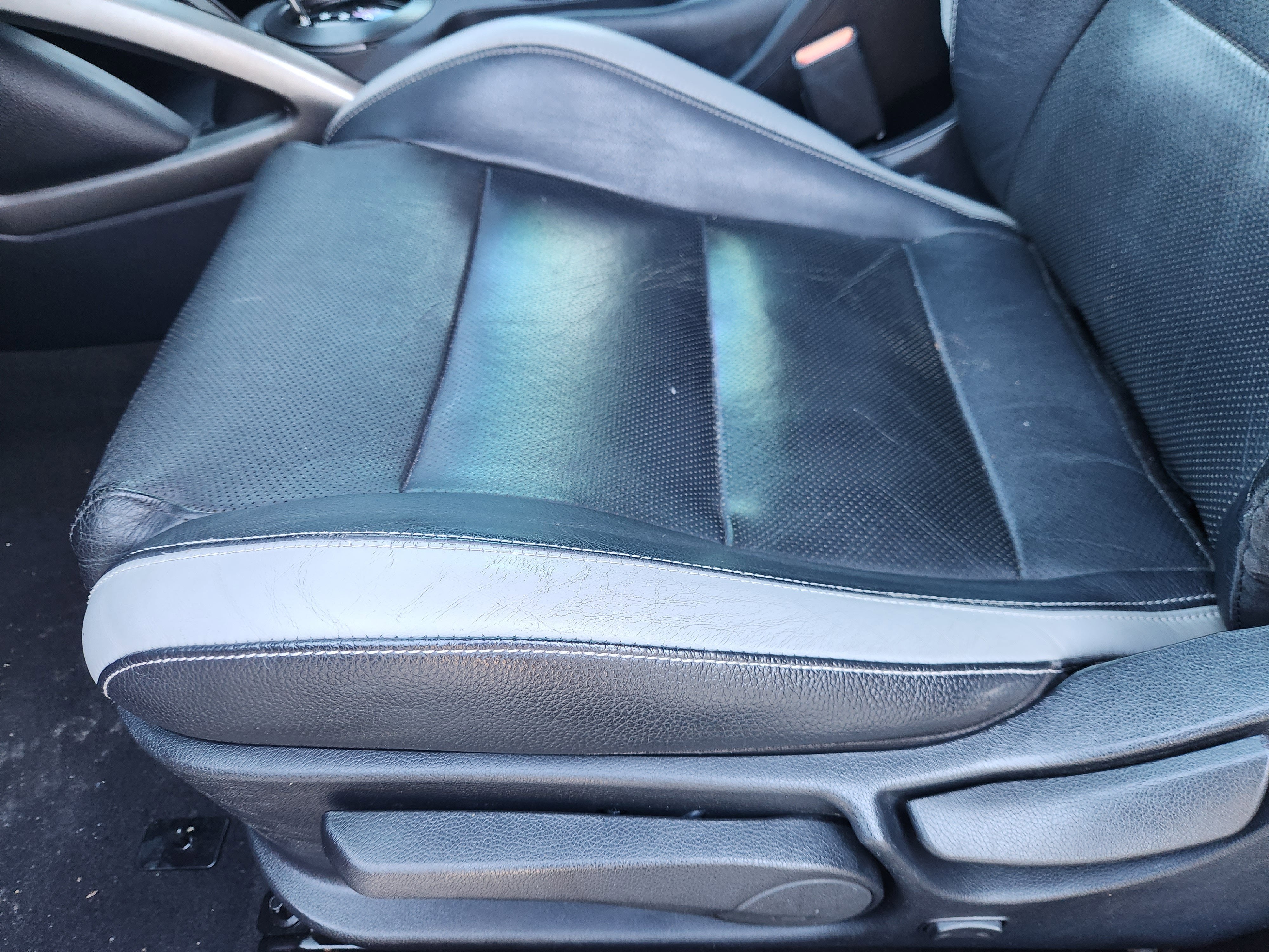 2016 Hyundai Veloster Turbo