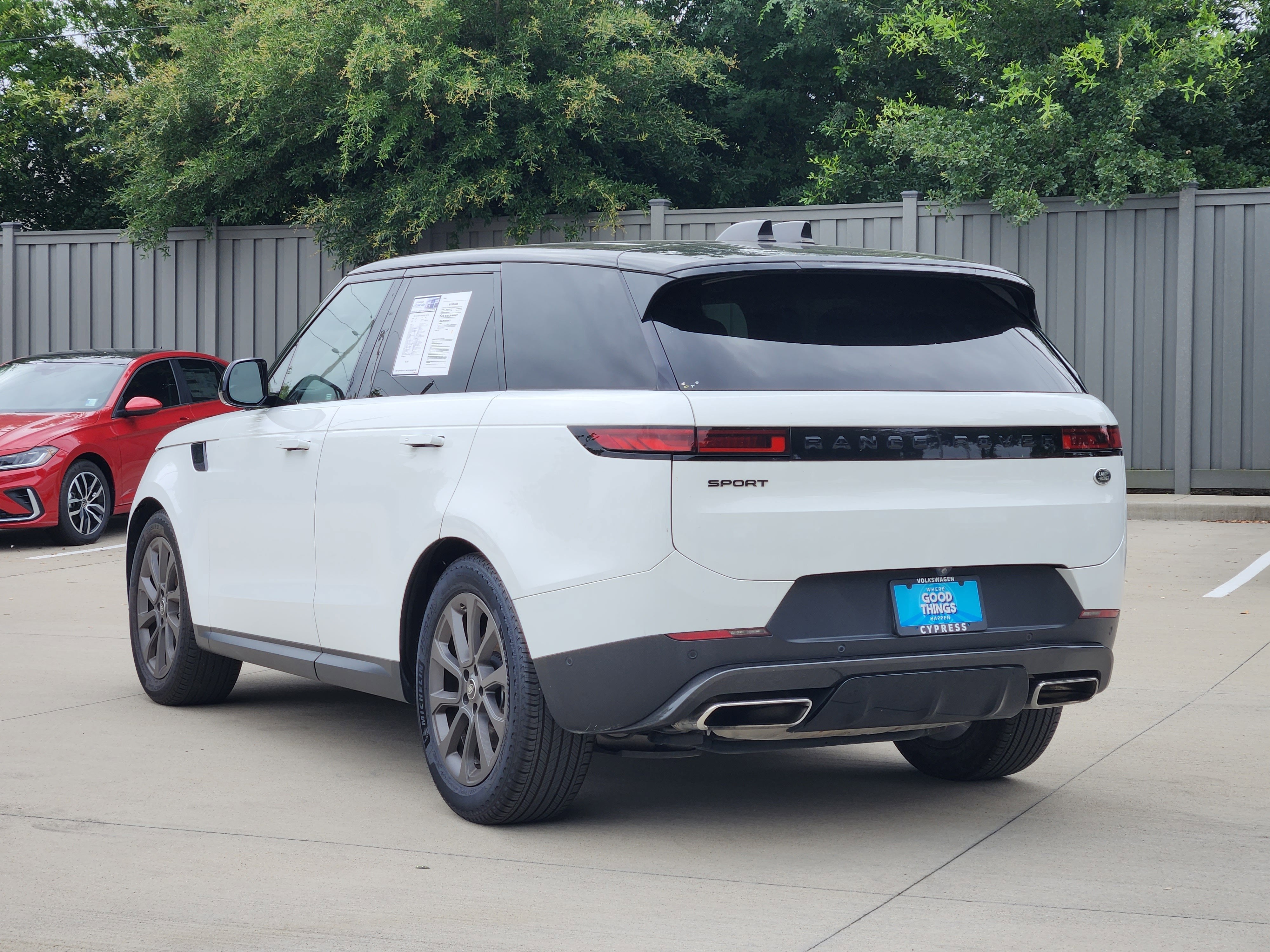 2023 Land Rover Range Rover Sport SE