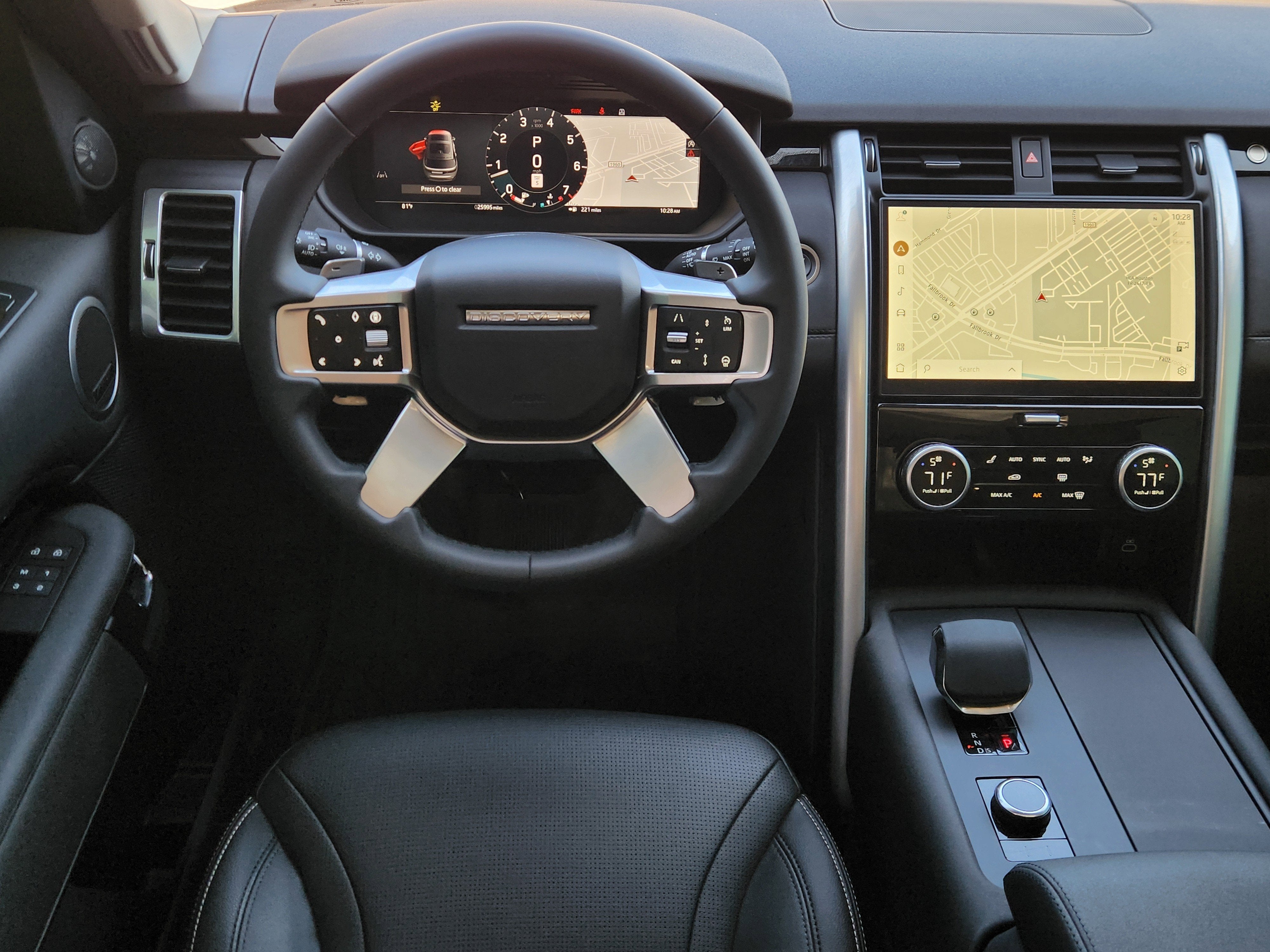 2024 Land Rover Discovery S