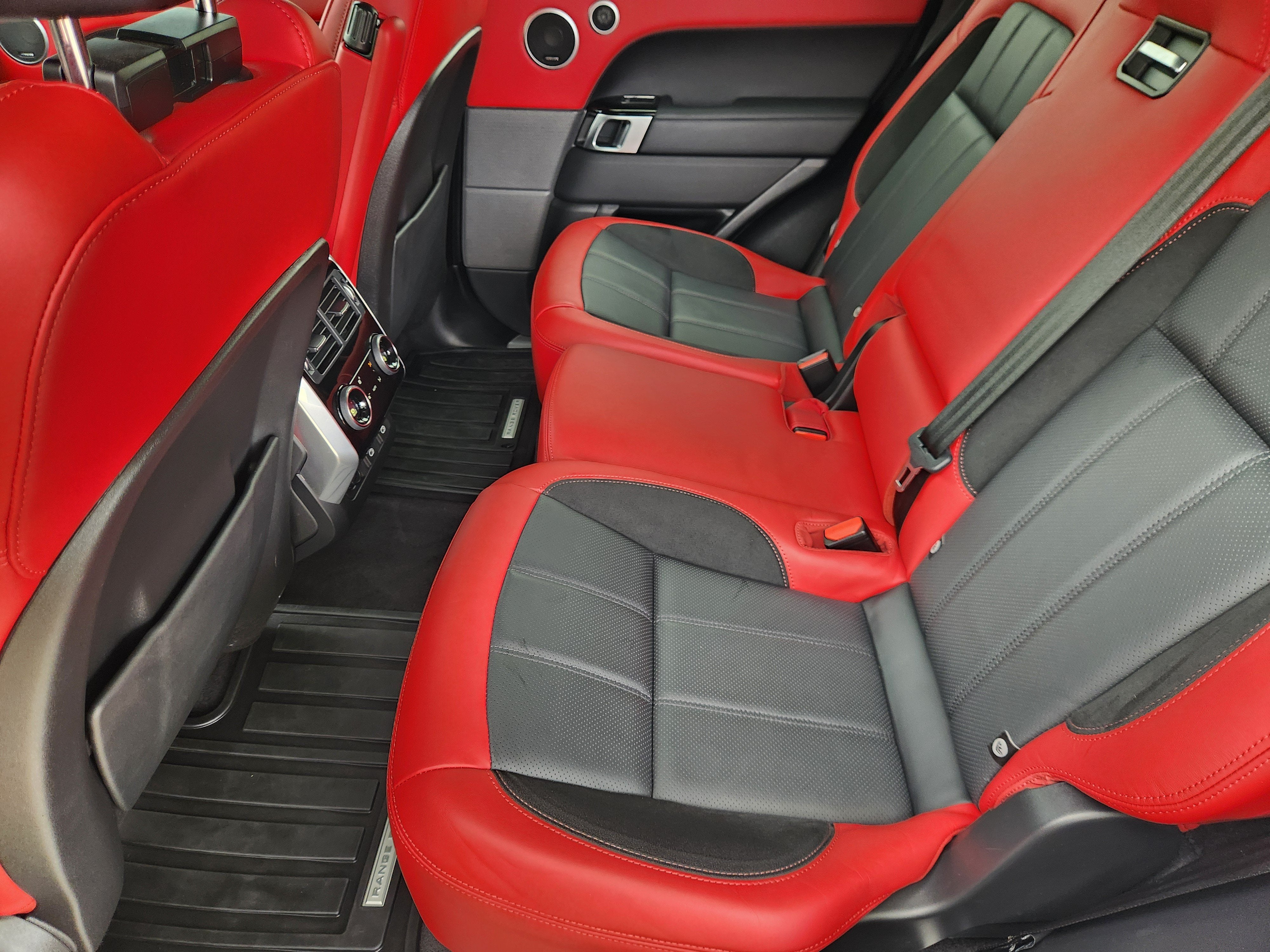 2022 Land Rover Range Rover Sport HST