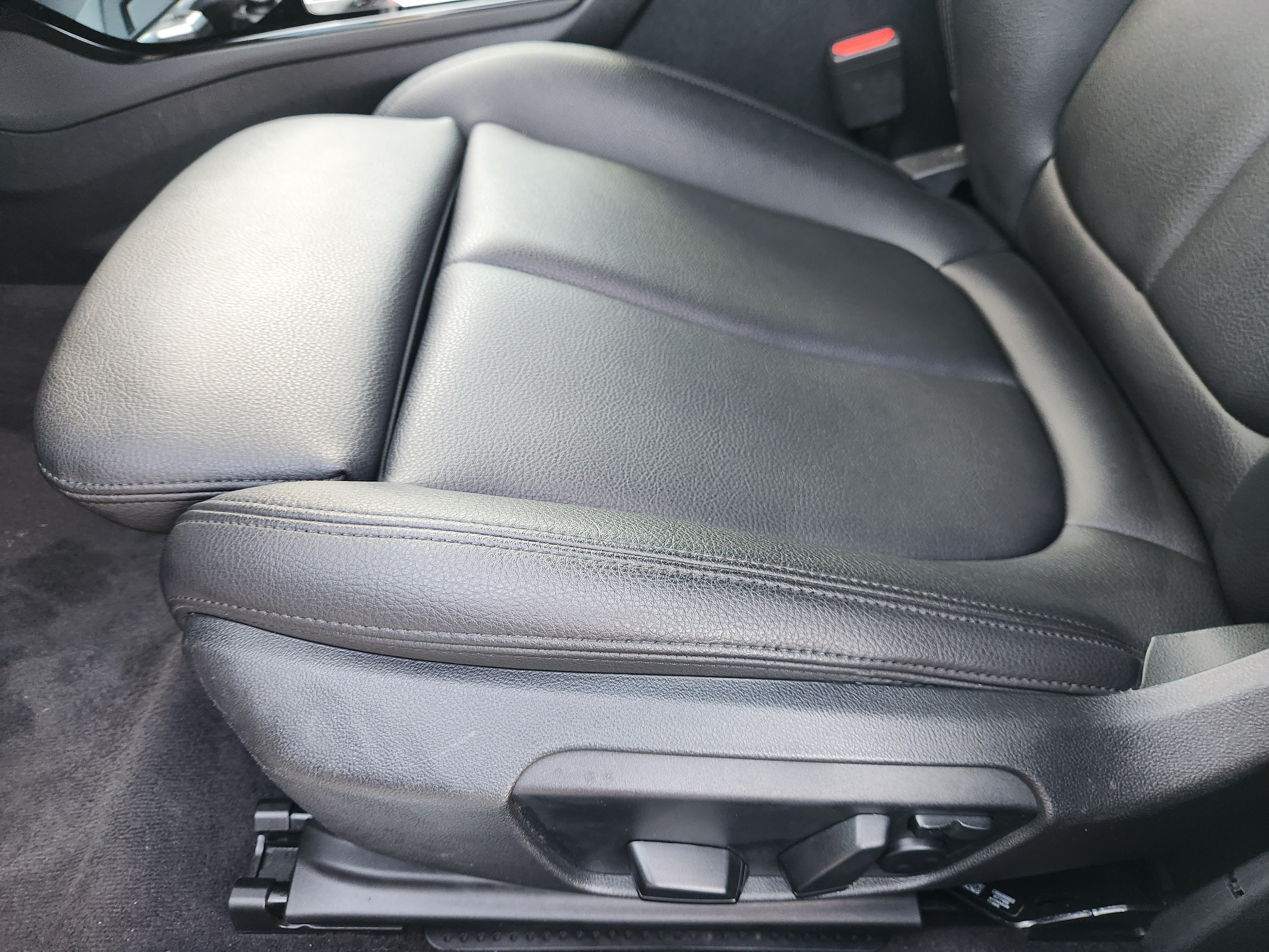 2022 BMW 2 Series 228i