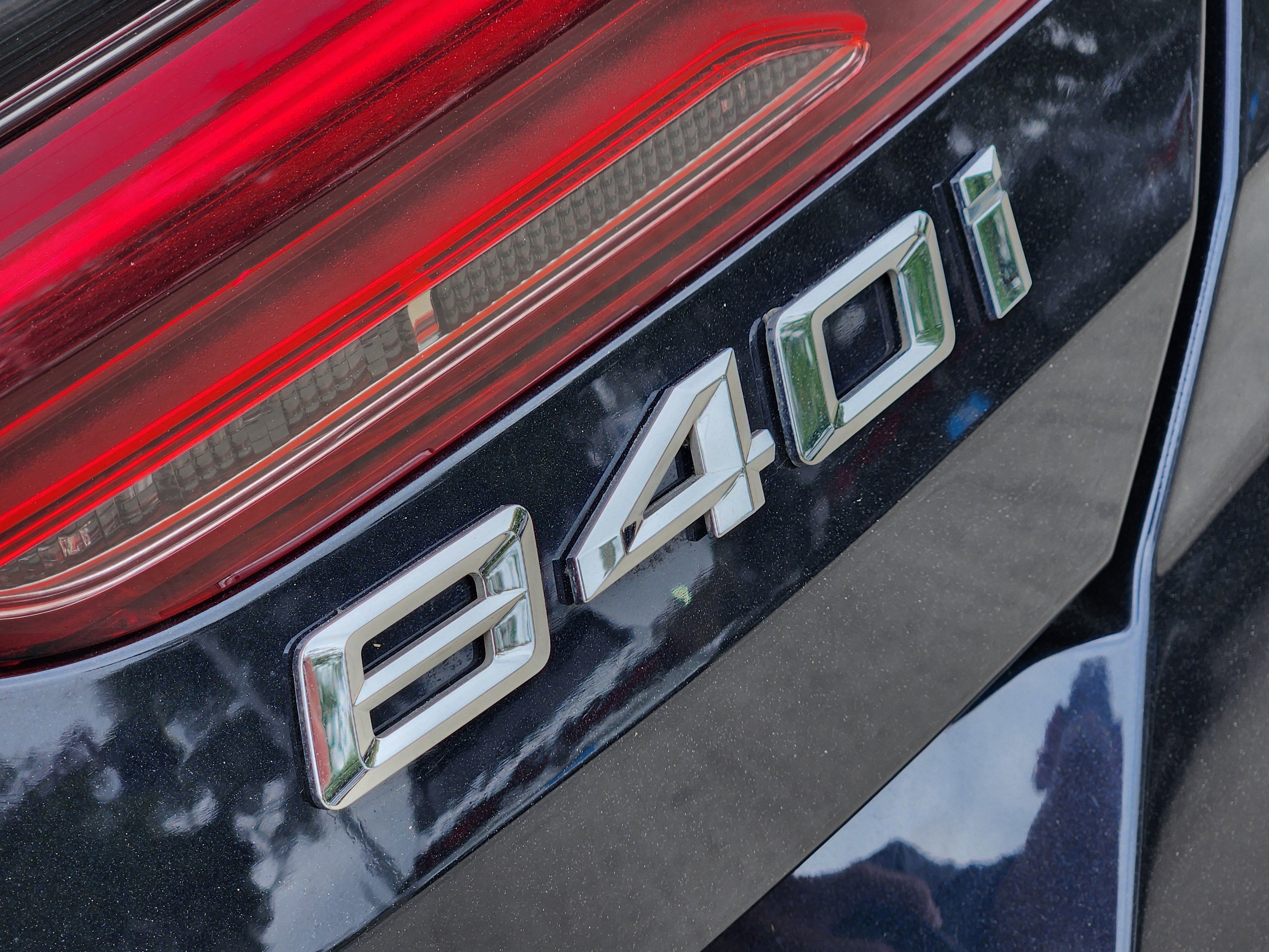 2022 BMW 8 Series 840i