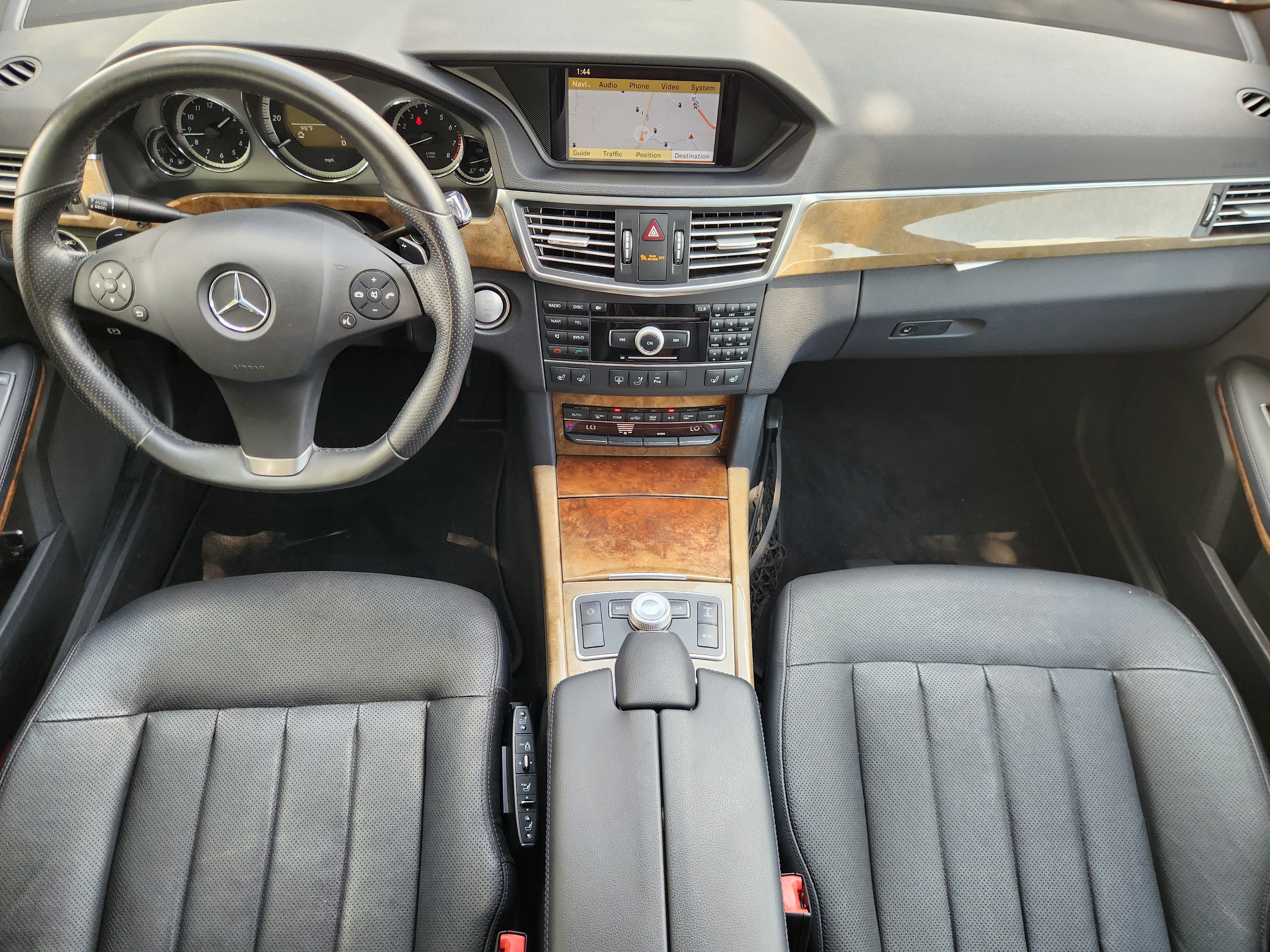 2011 Mercedes-Benz E-Class E 550 Sport
