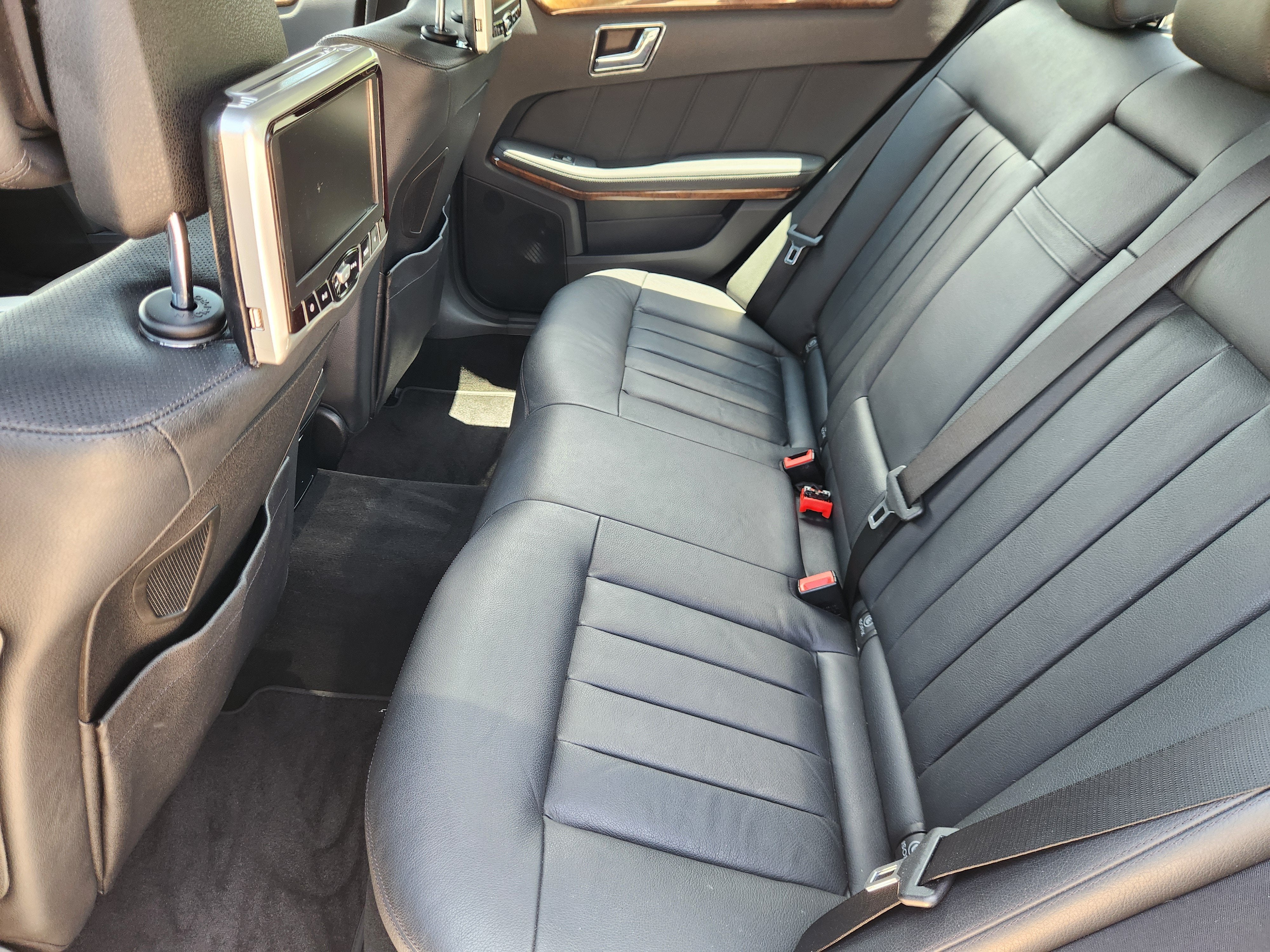 2011 Mercedes-Benz E-Class E 550 Sport