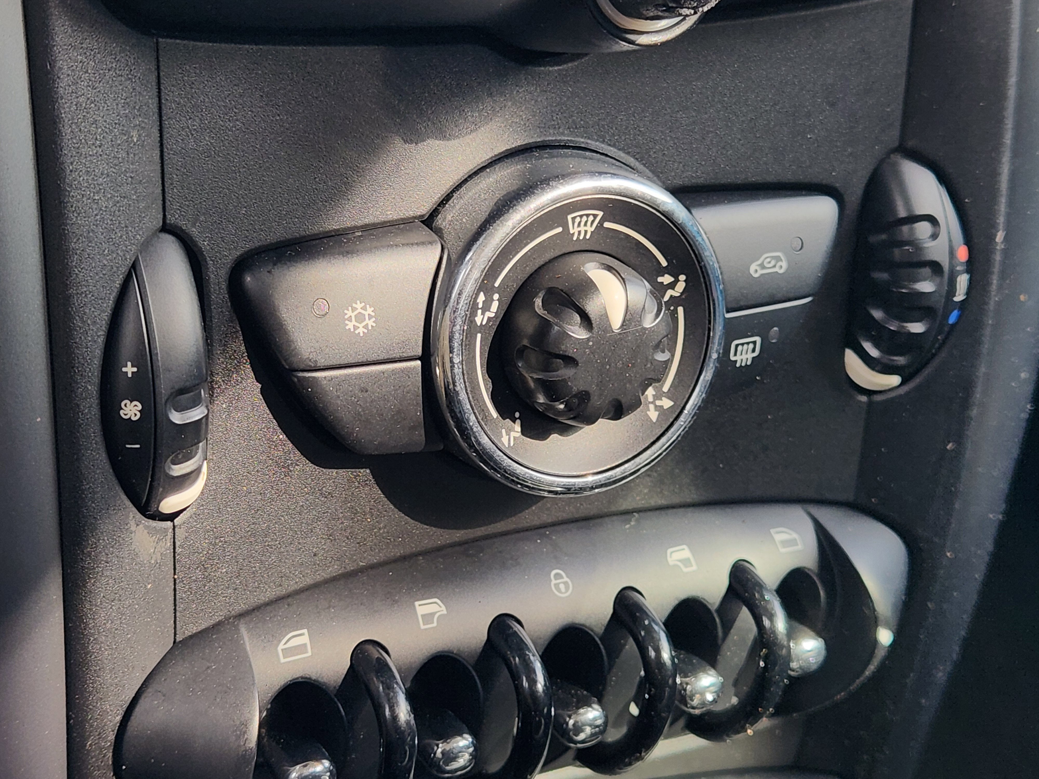 2011 MINI Countryman Cooper S