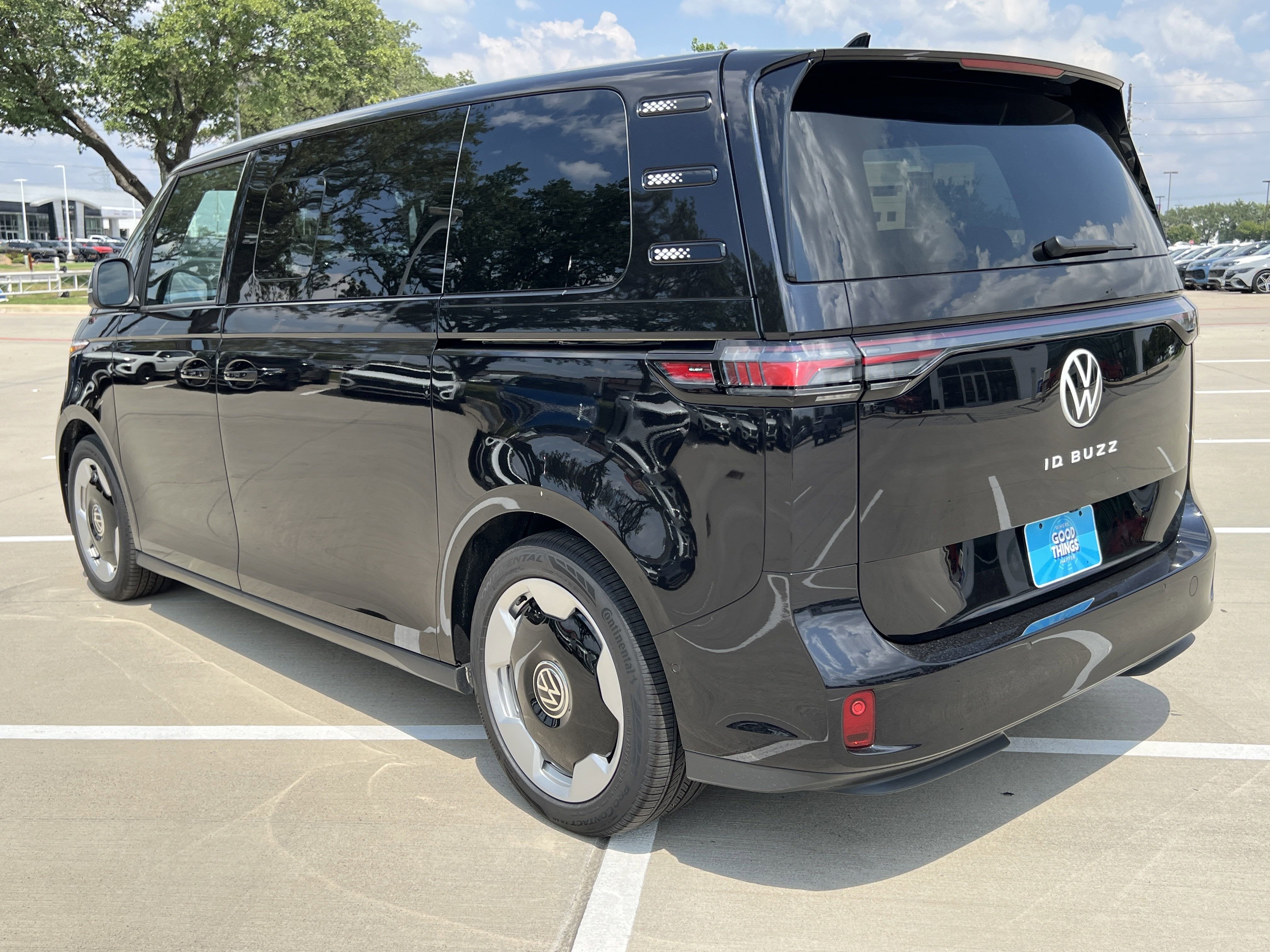 2025 Volkswagen ID. Buzz Pro S