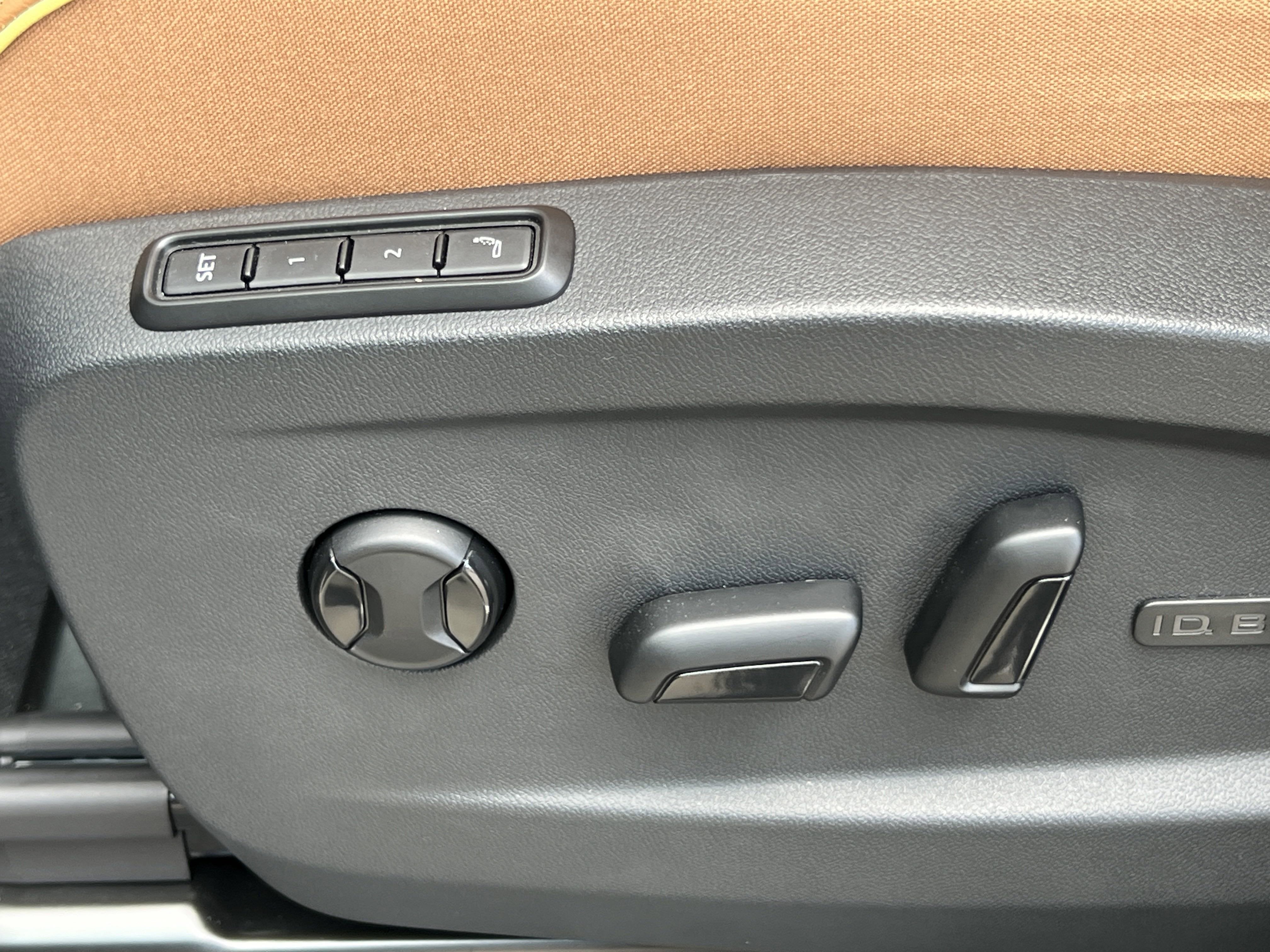 2025 Volkswagen ID. Buzz Pro S