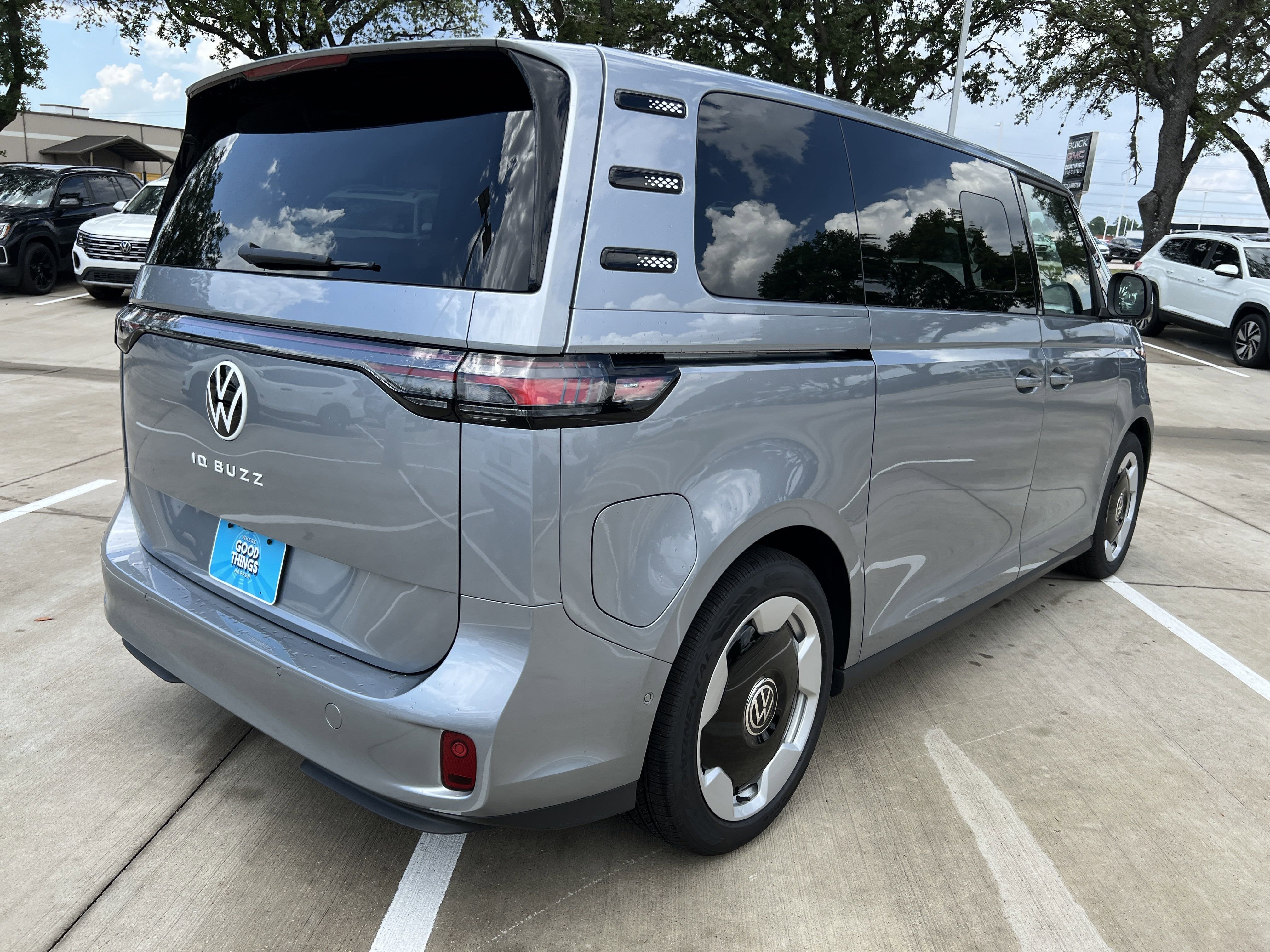 2025 Volkswagen ID. Buzz Pro S