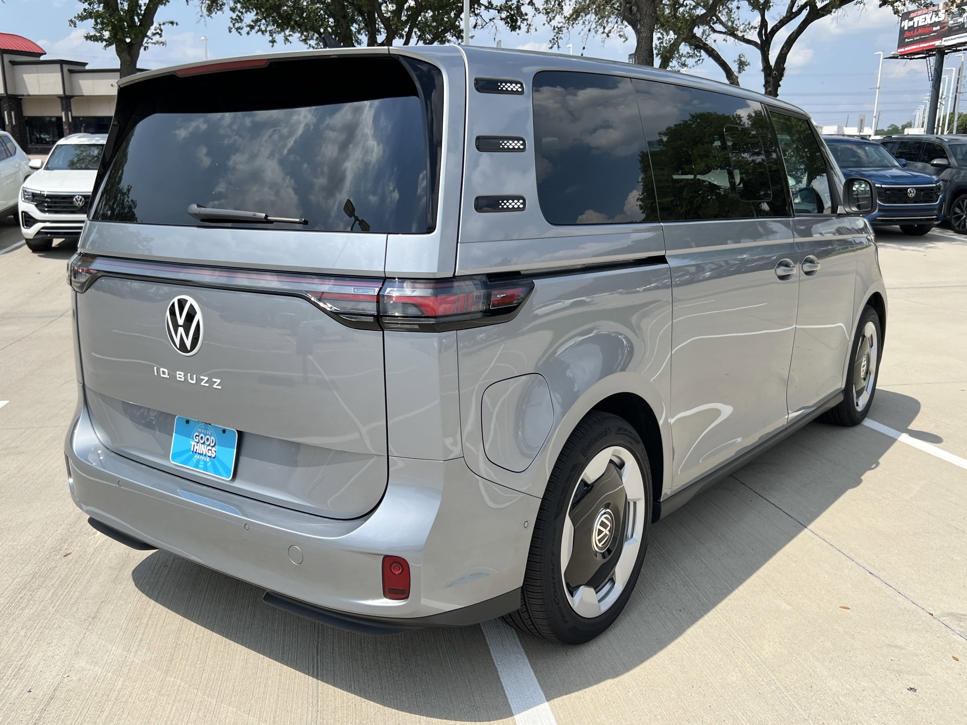 2025 Volkswagen ID. Buzz Pro S