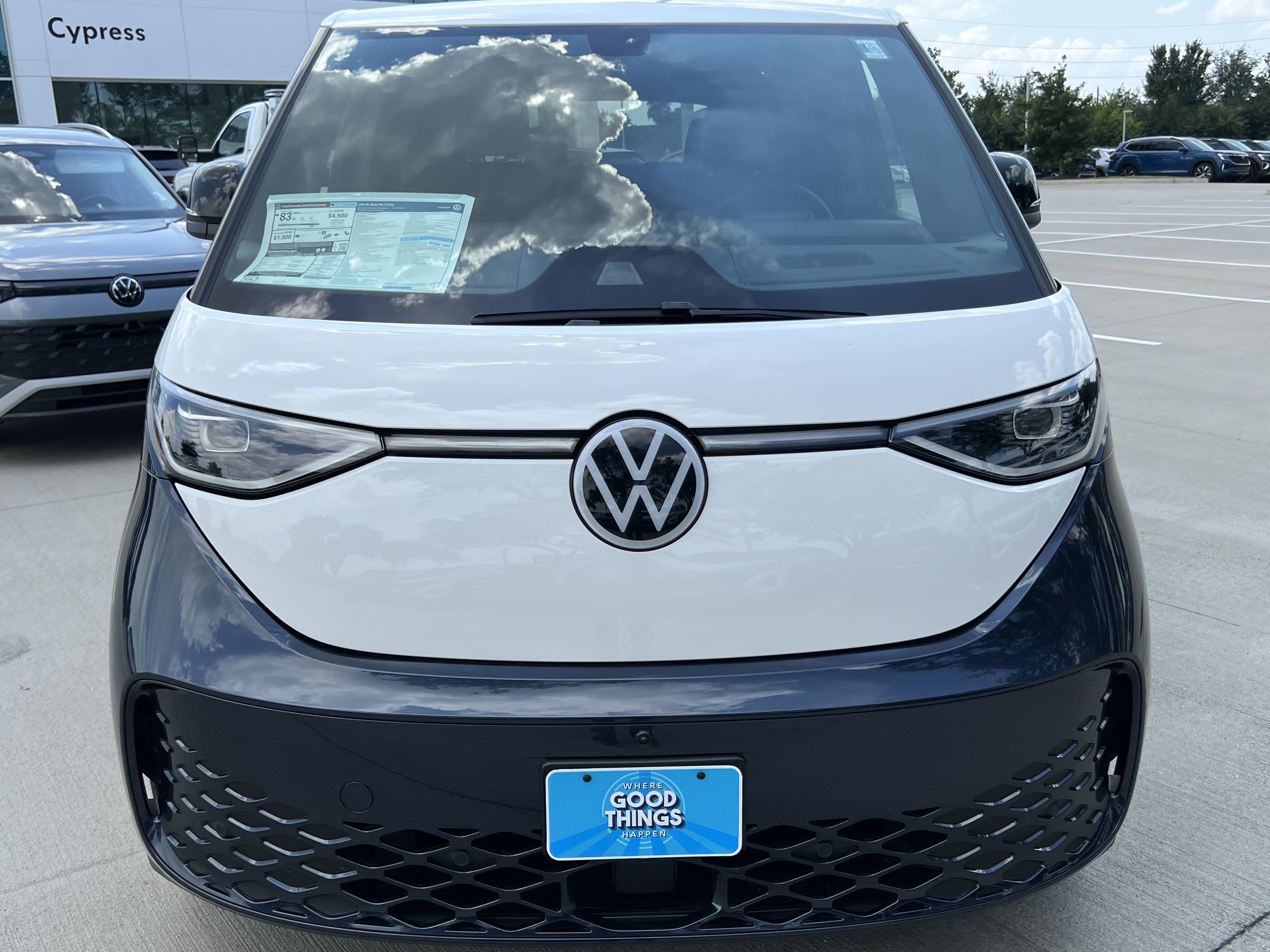 2025 Volkswagen ID. Buzz Pro S Plus