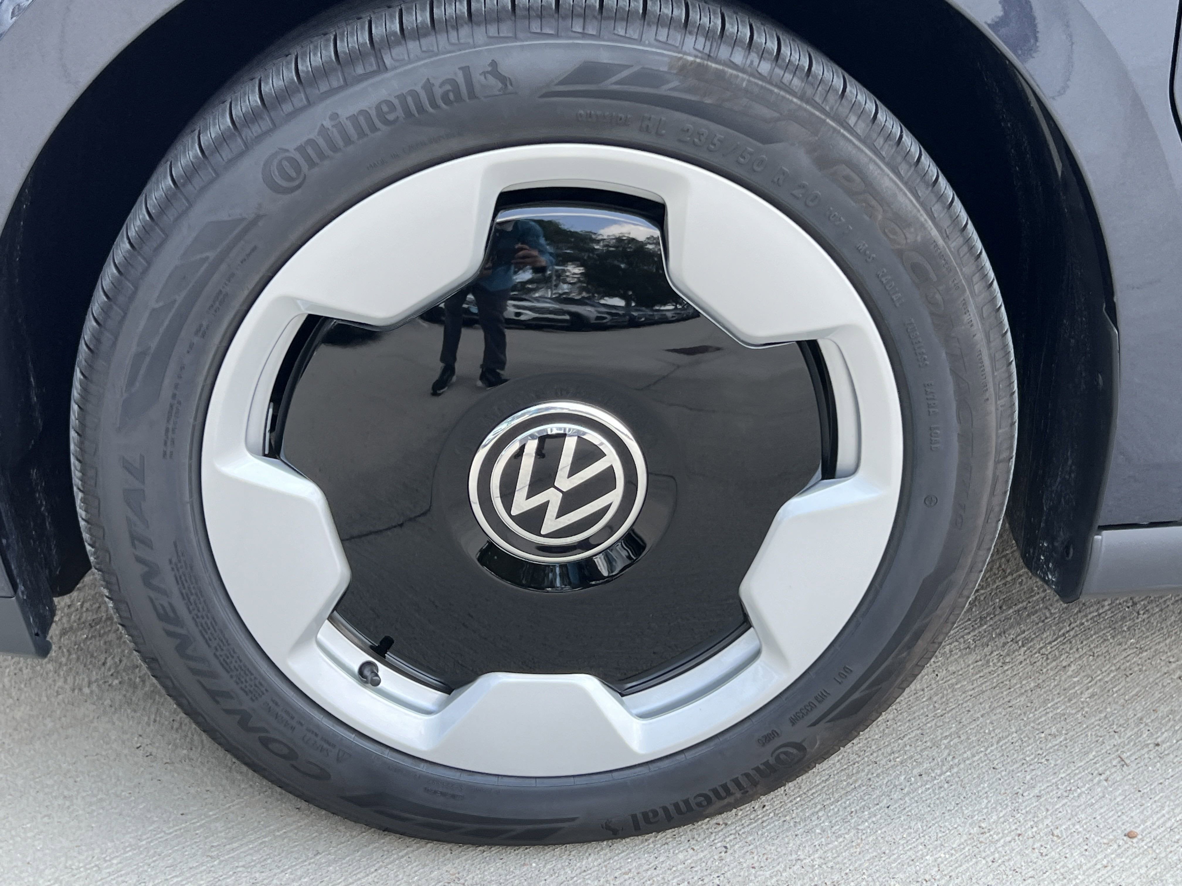 2025 Volkswagen ID. Buzz Pro S Plus