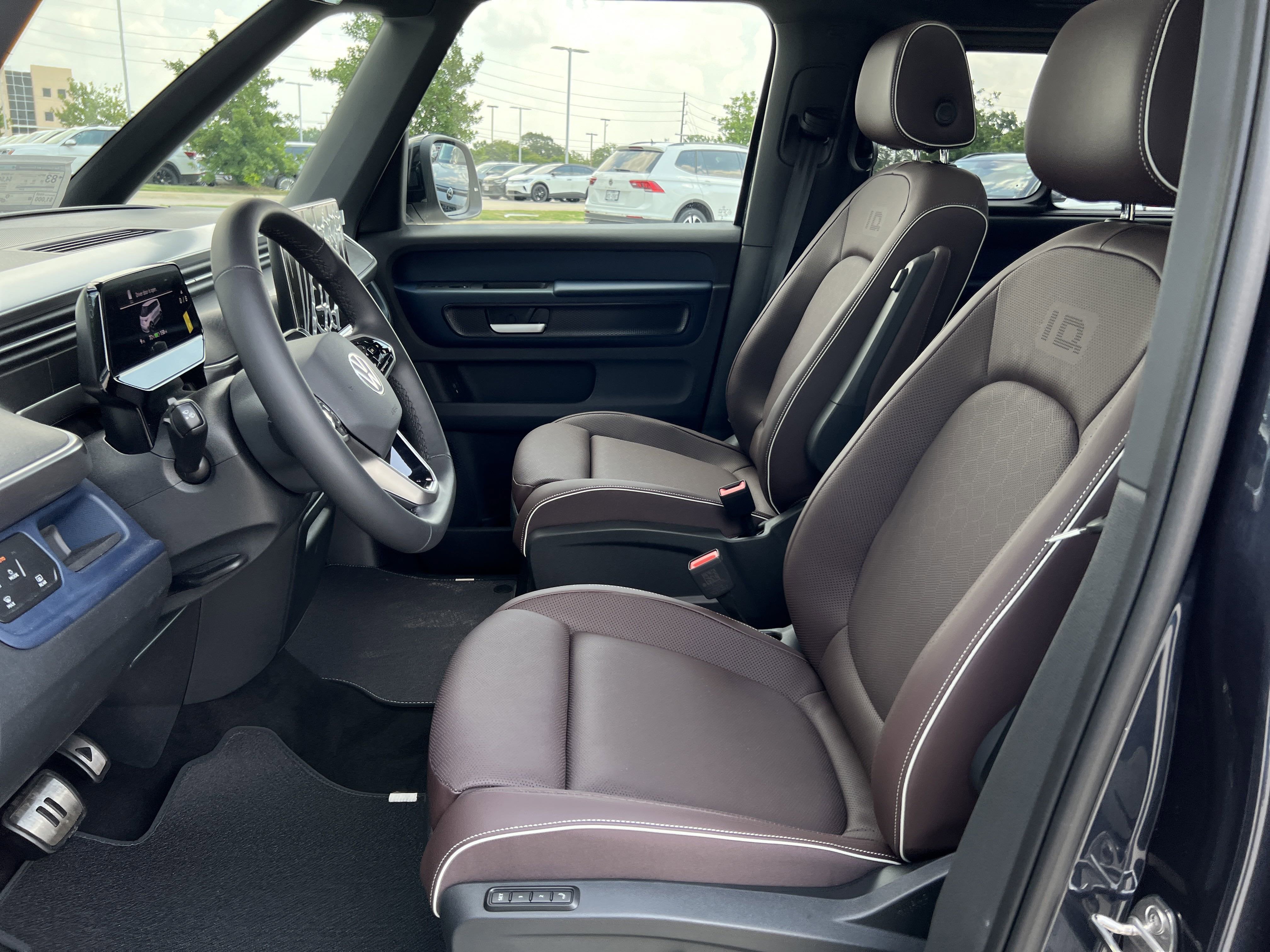 2025 Volkswagen ID. Buzz Pro S Plus