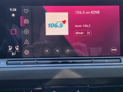 2024 Volkswagen Golf GTI SE