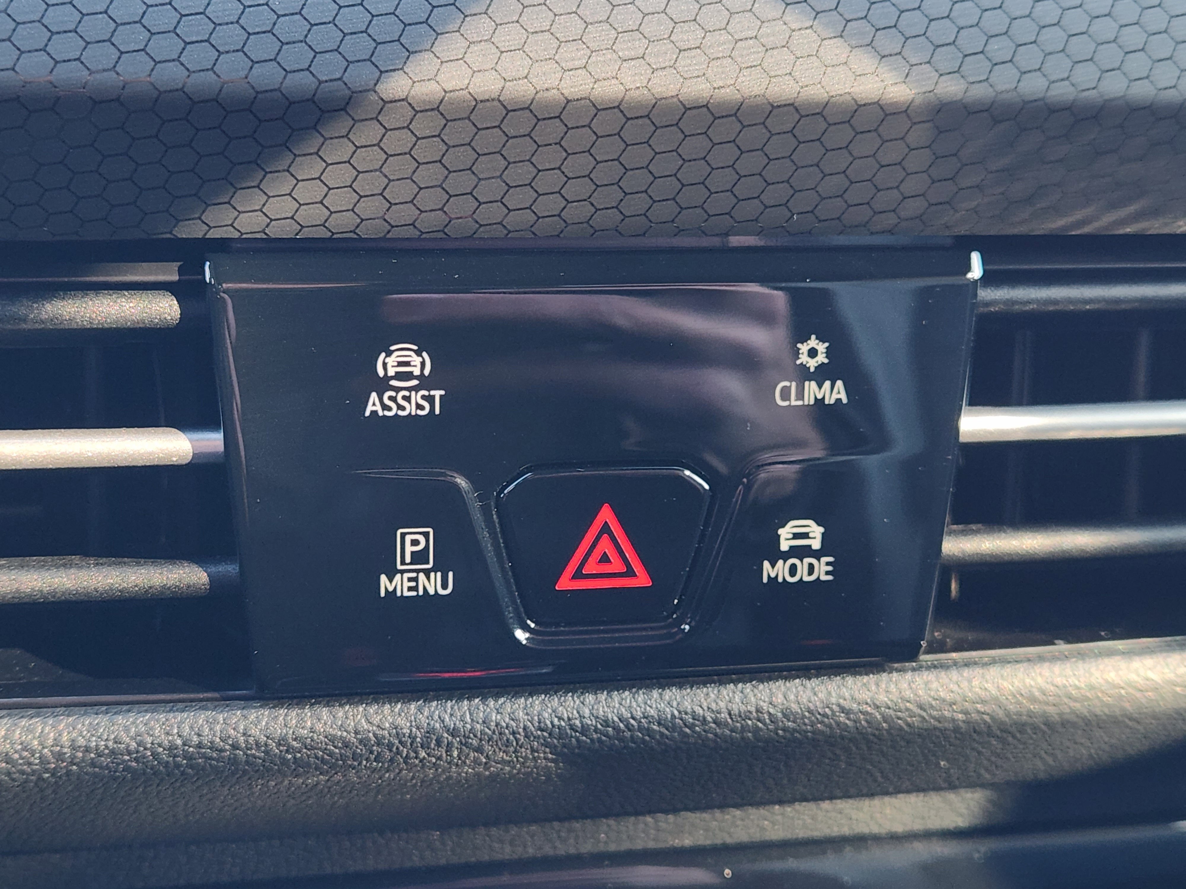 2024 Volkswagen Golf GTI SE