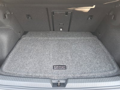 2024 Volkswagen Golf GTI SE