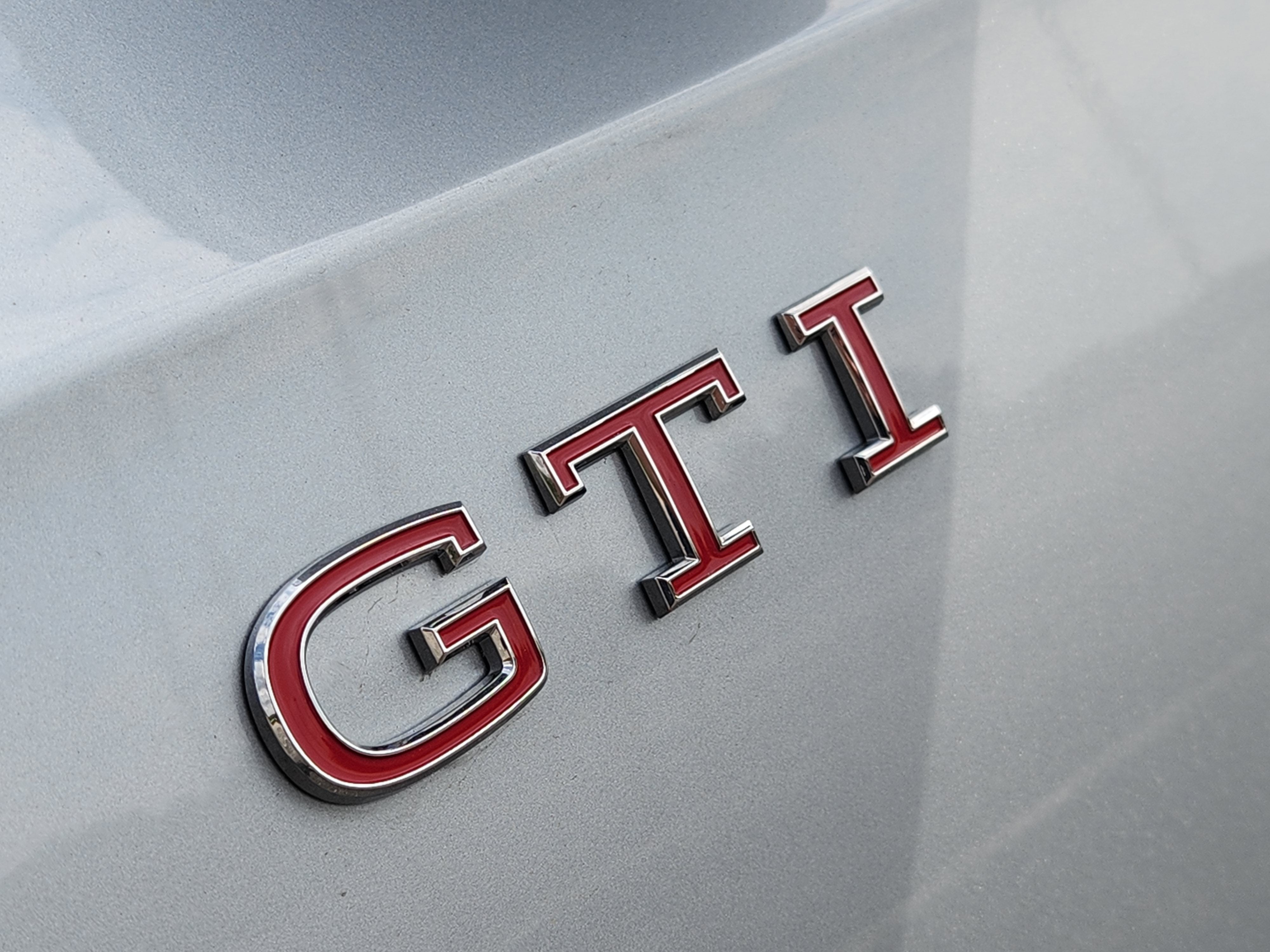 2025 Volkswagen Golf GTI SE
