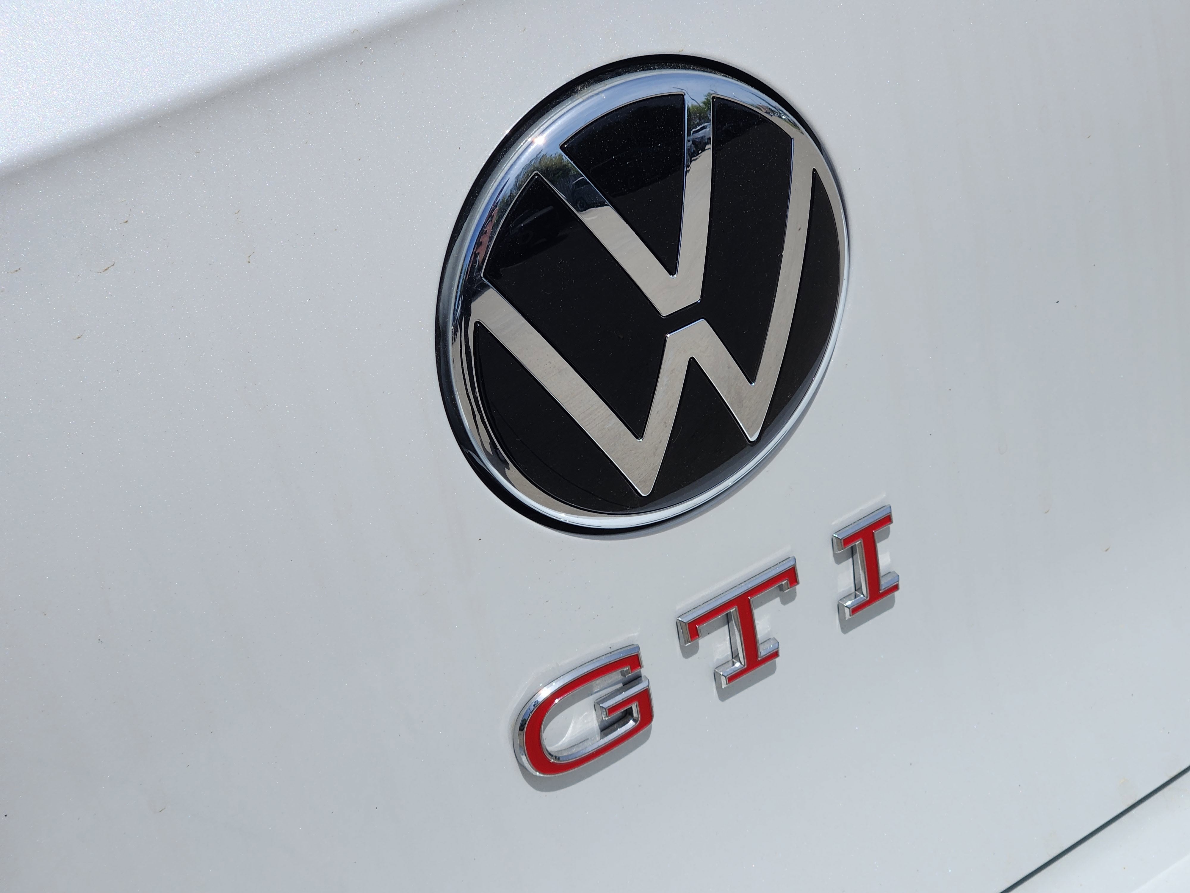 2026 Volkswagen Golf GTI SE