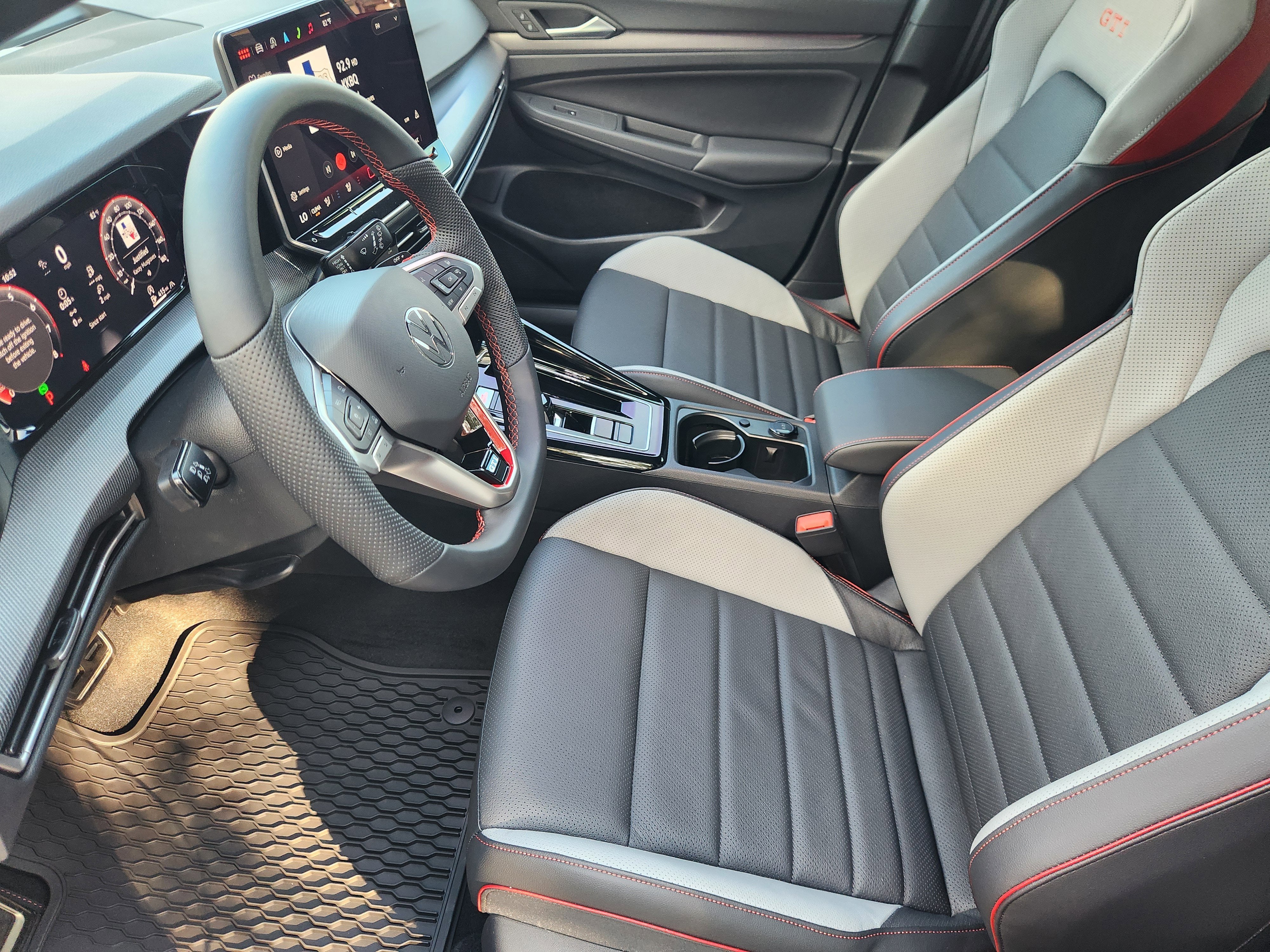 2026 Volkswagen Golf GTI SE