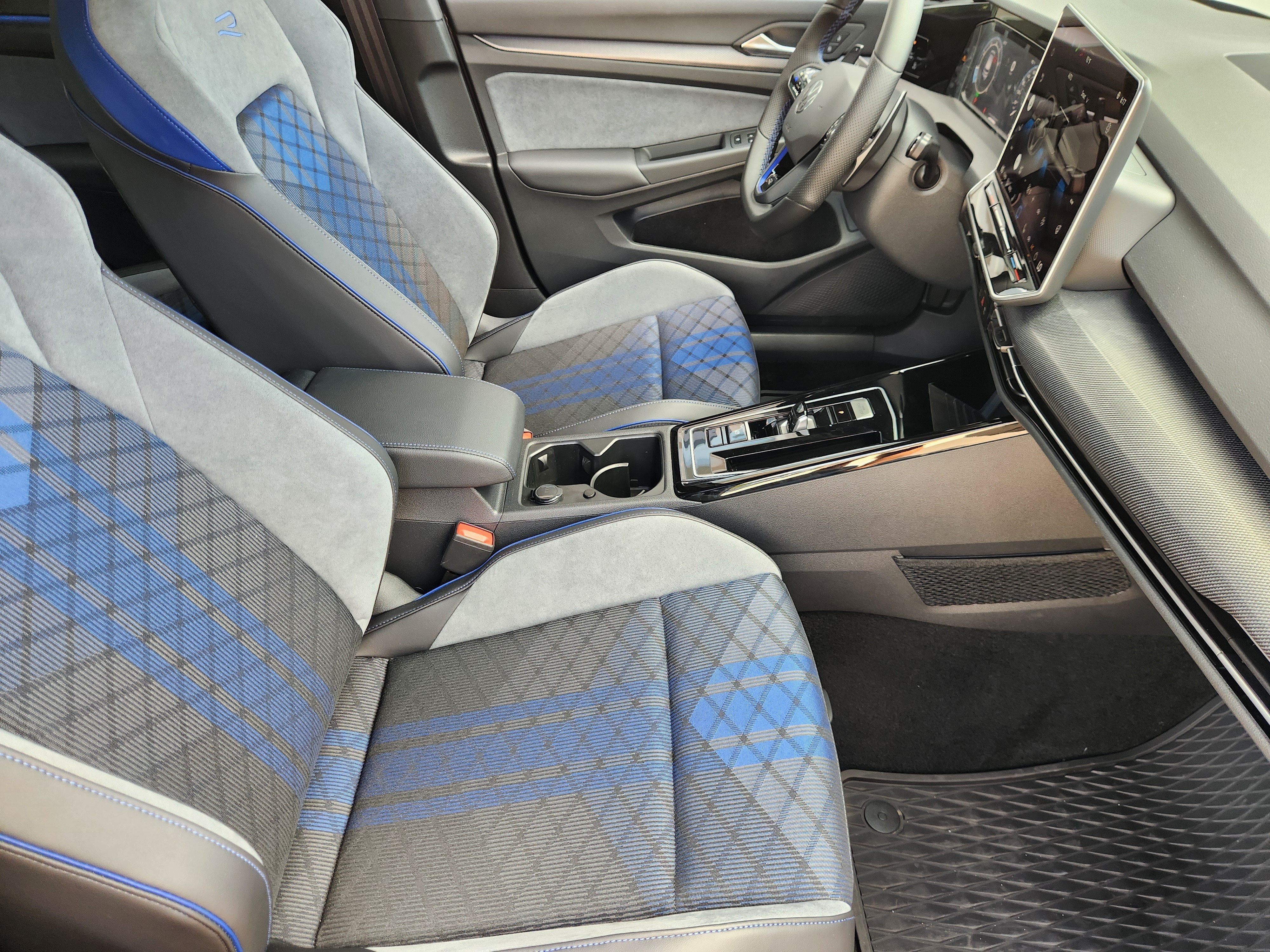 2026 Volkswagen Golf R 2.0T