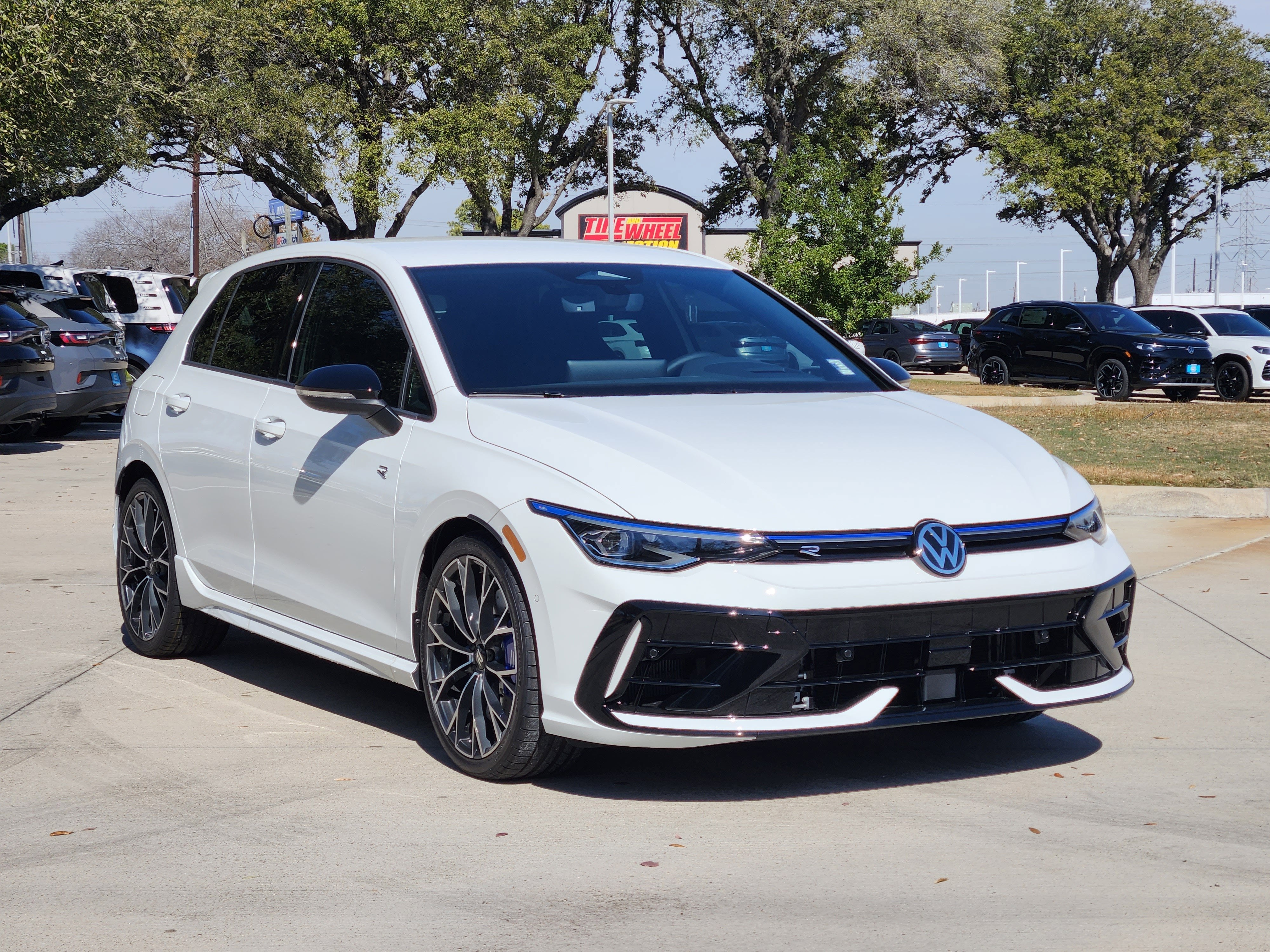 2026 Volkswagen Golf R 2.0T