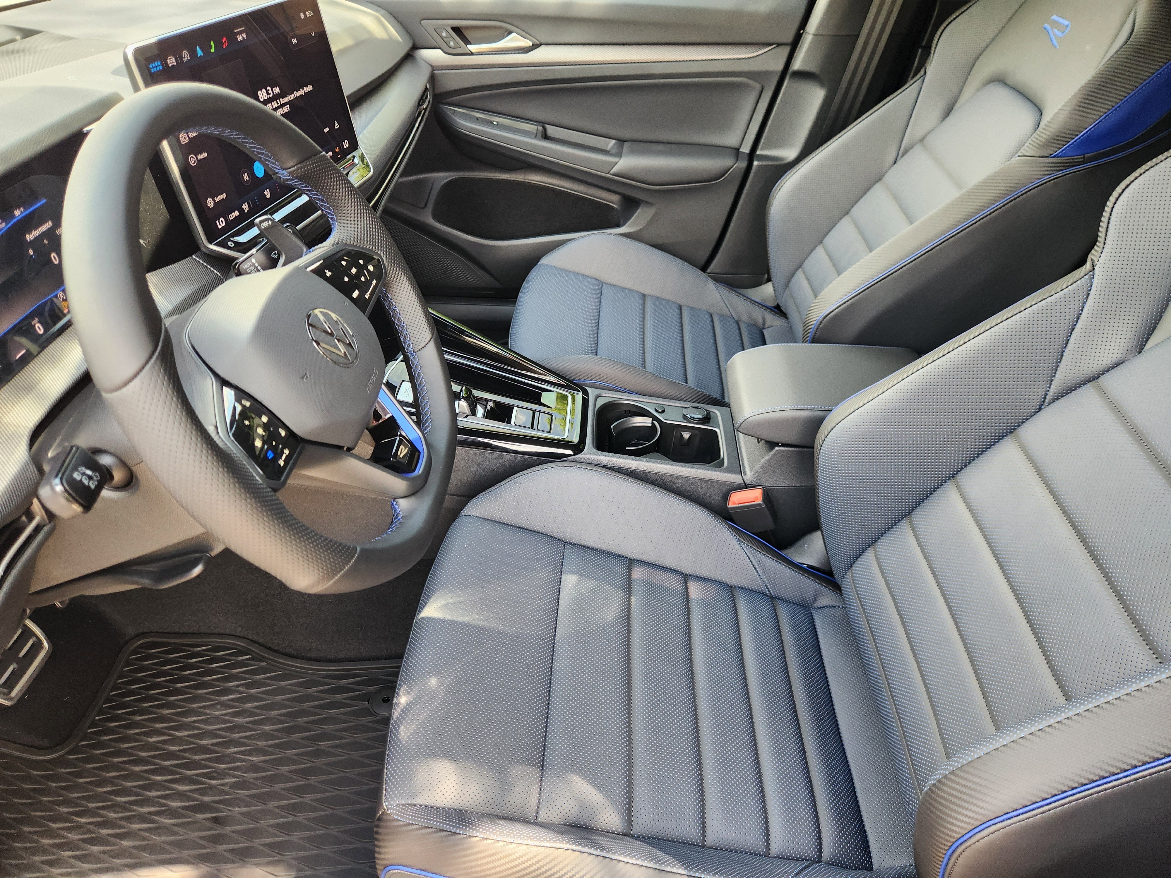 2026 Volkswagen Golf R 2.0T