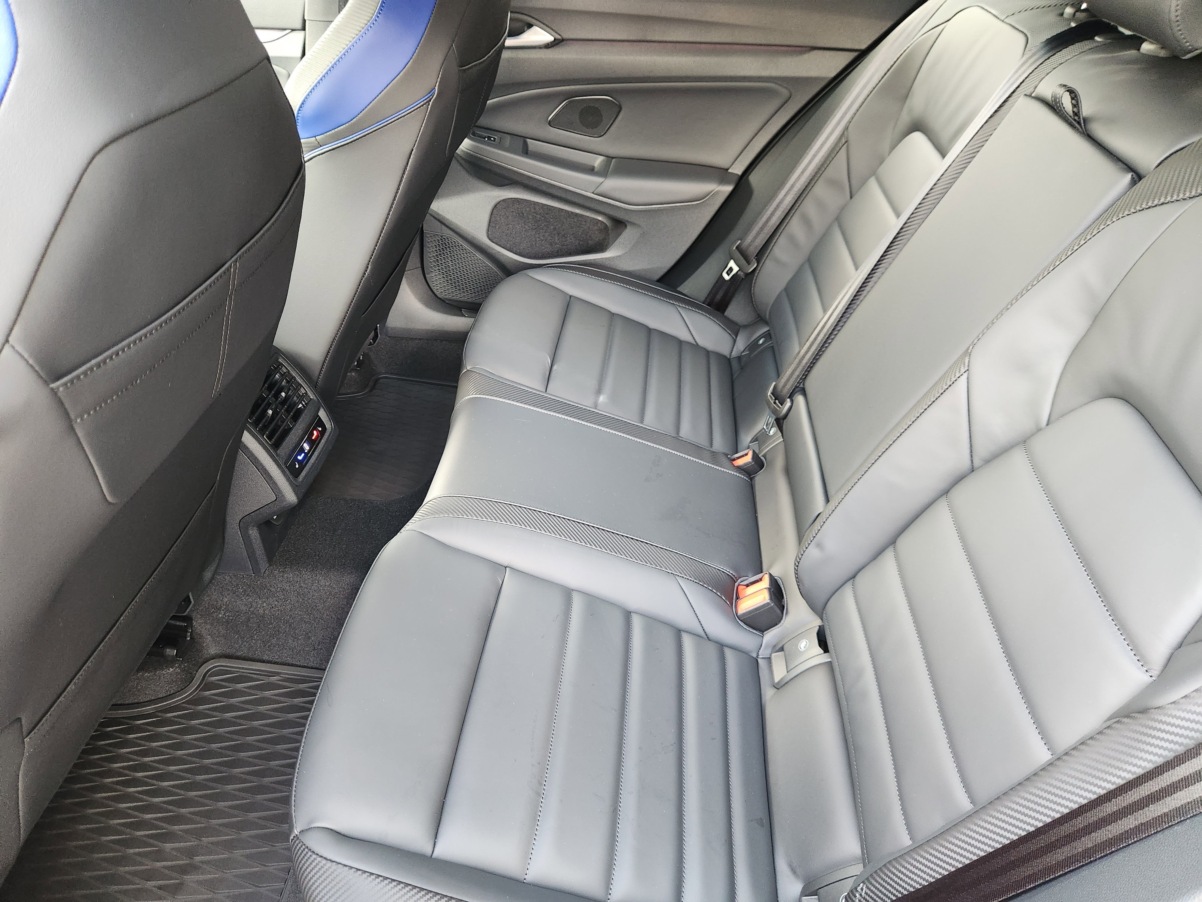 2026 Volkswagen Golf R 2.0T