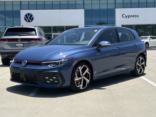 2025 Volkswagen Golf GTI SE