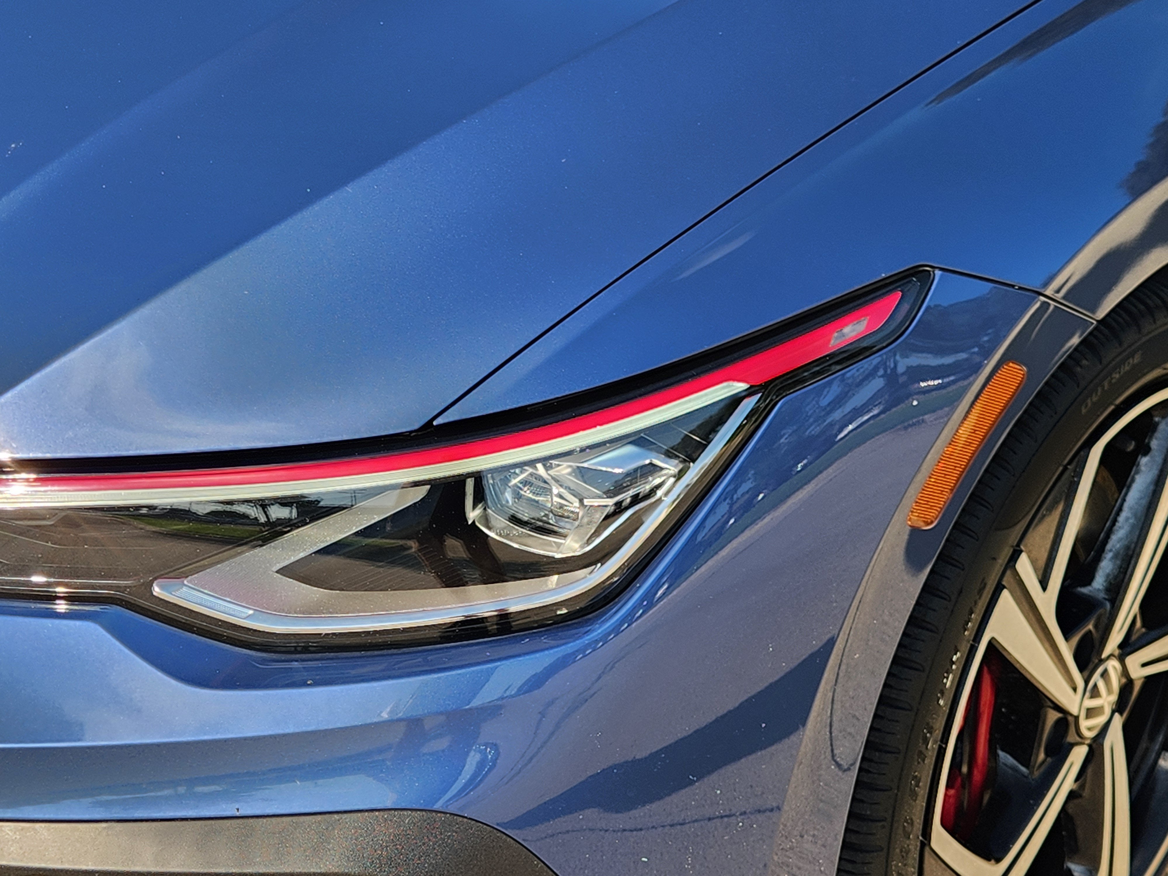2025 Volkswagen Golf GTI SE