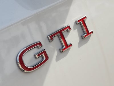 2026 Volkswagen Golf GTI SE