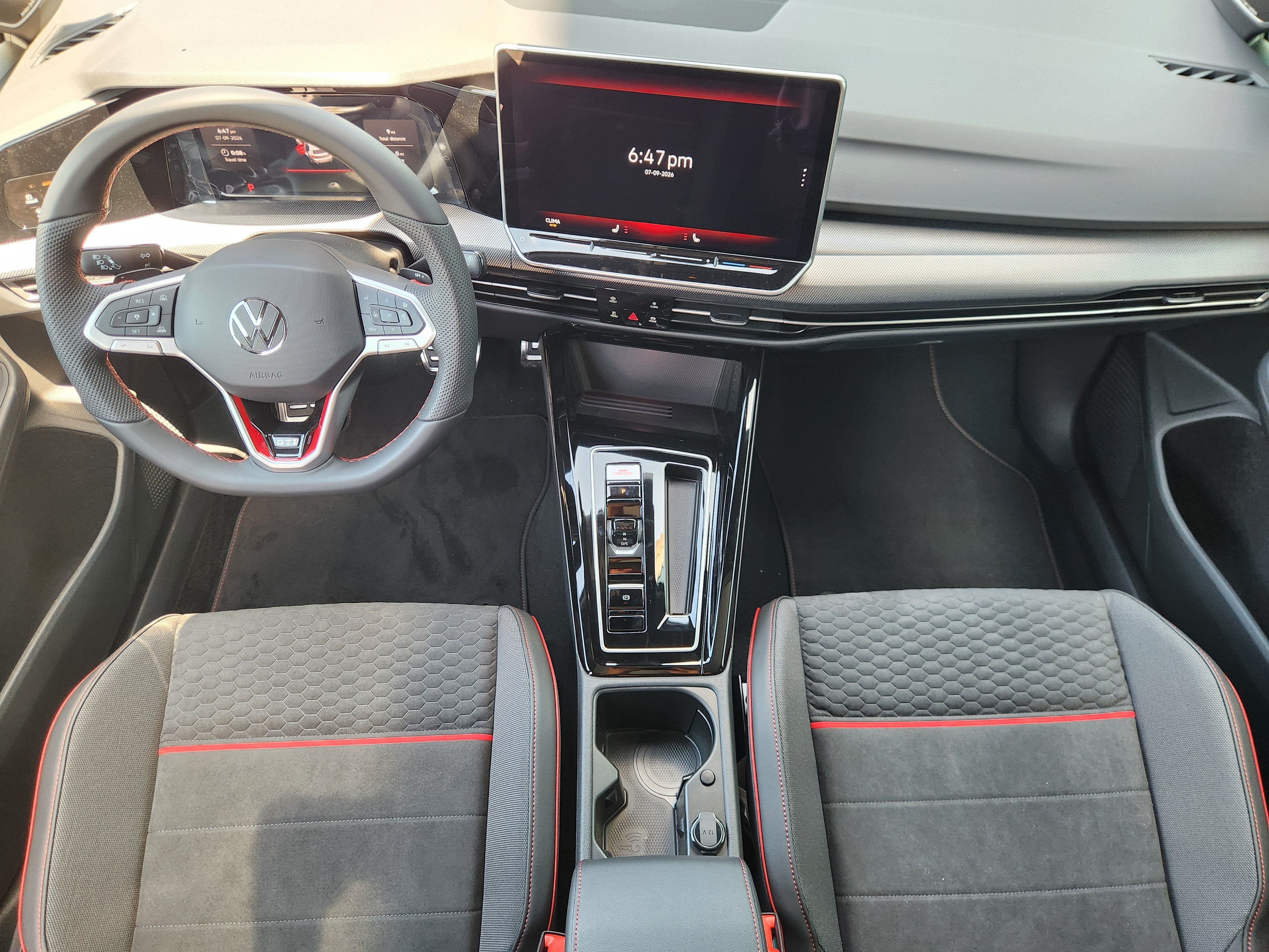 2026 Volkswagen Golf GTI SE