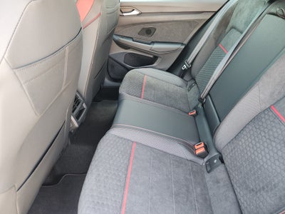 2026 Volkswagen Golf GTI SE