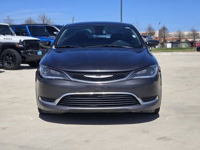 2015 Chrysler 200 Limited