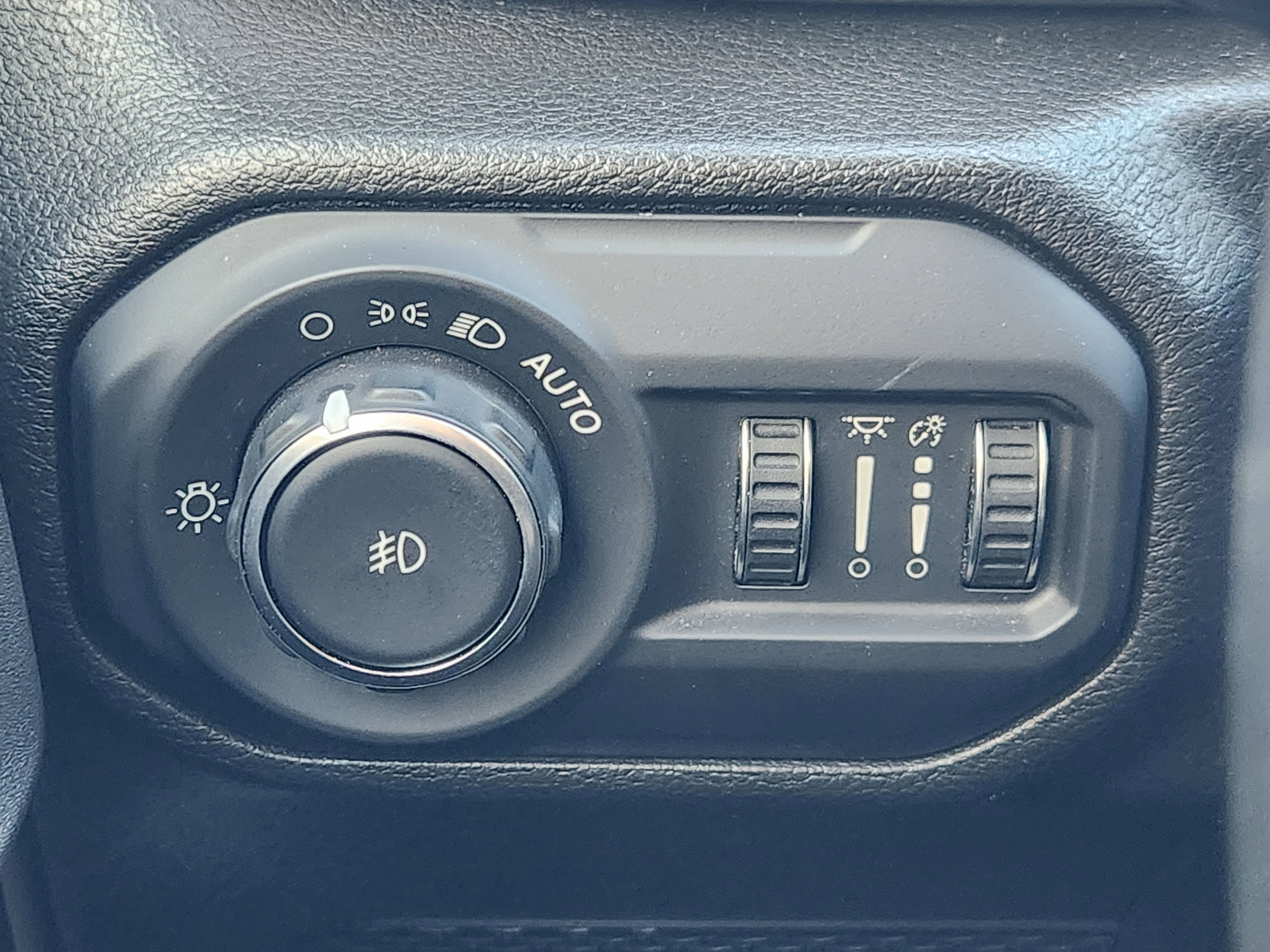 2022 Jeep Wrangler Willys