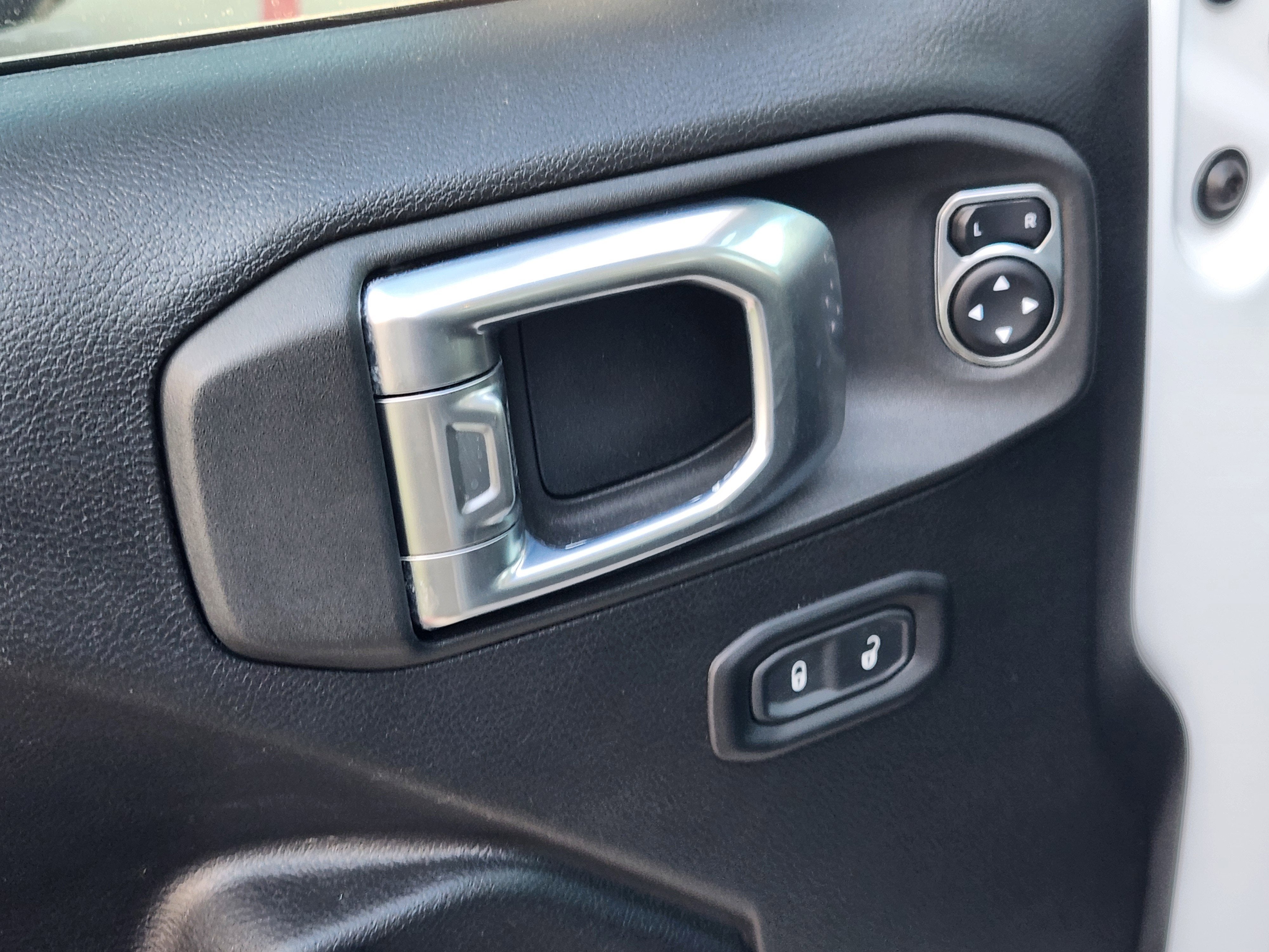 2022 Jeep Wrangler Willys