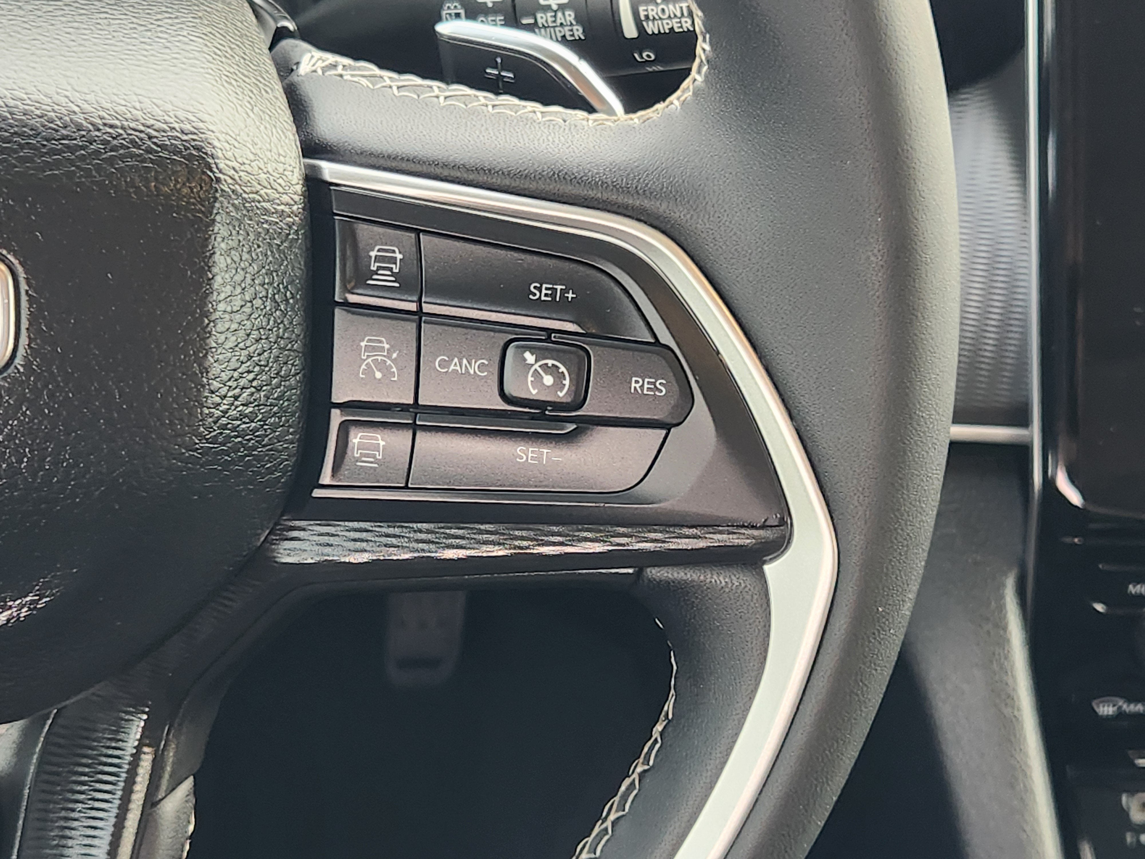 2023 Jeep Grand Cherokee Laredo X